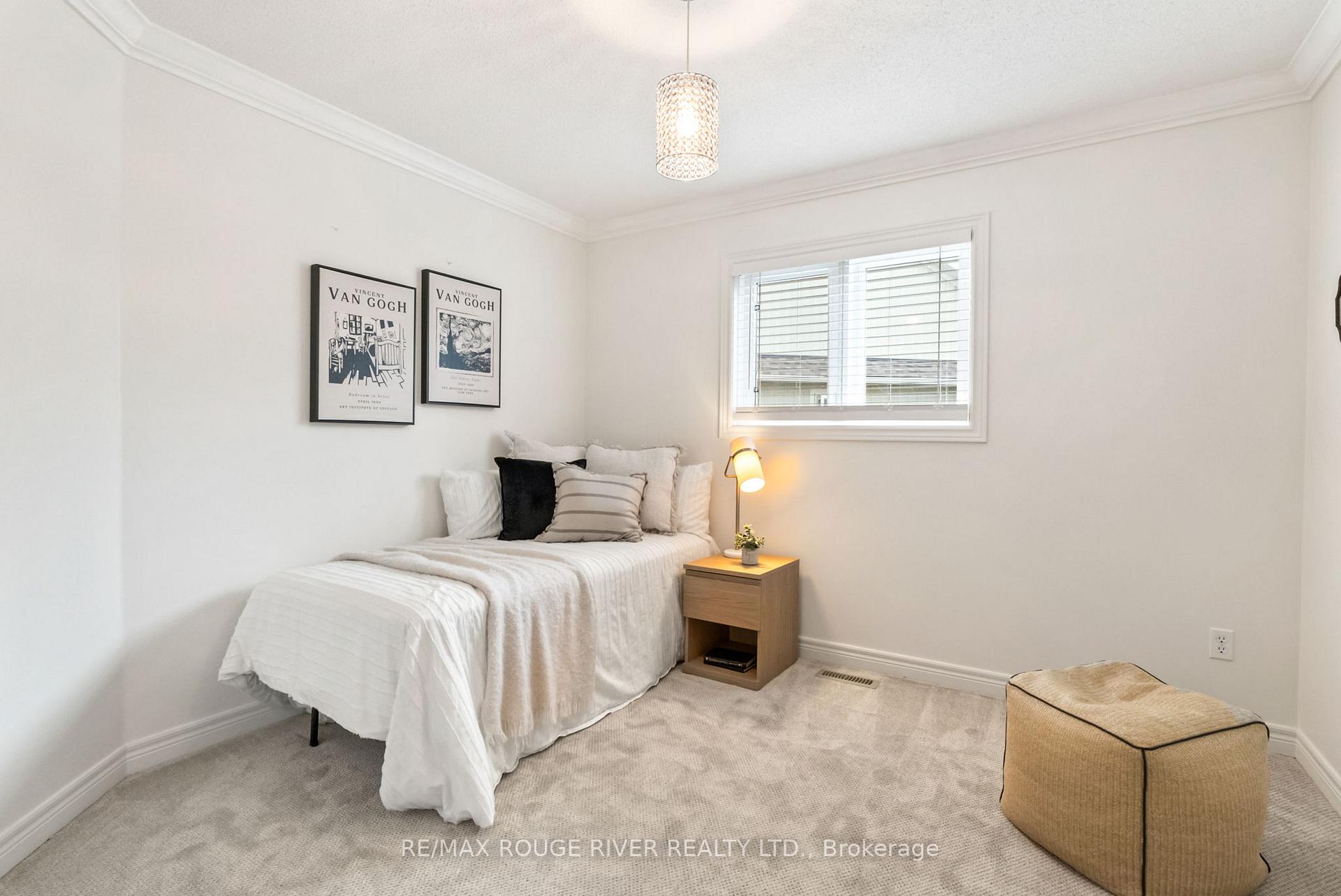 Photo 32 of 53 Cranborne Crescent, Whitby, Brooklin — HOMEH