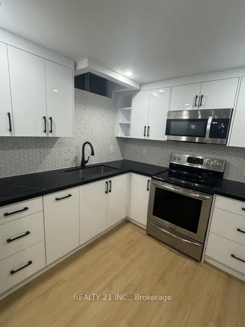 Photo 2 of 104 Large Crescent, Ajax, Central West — HOMEH