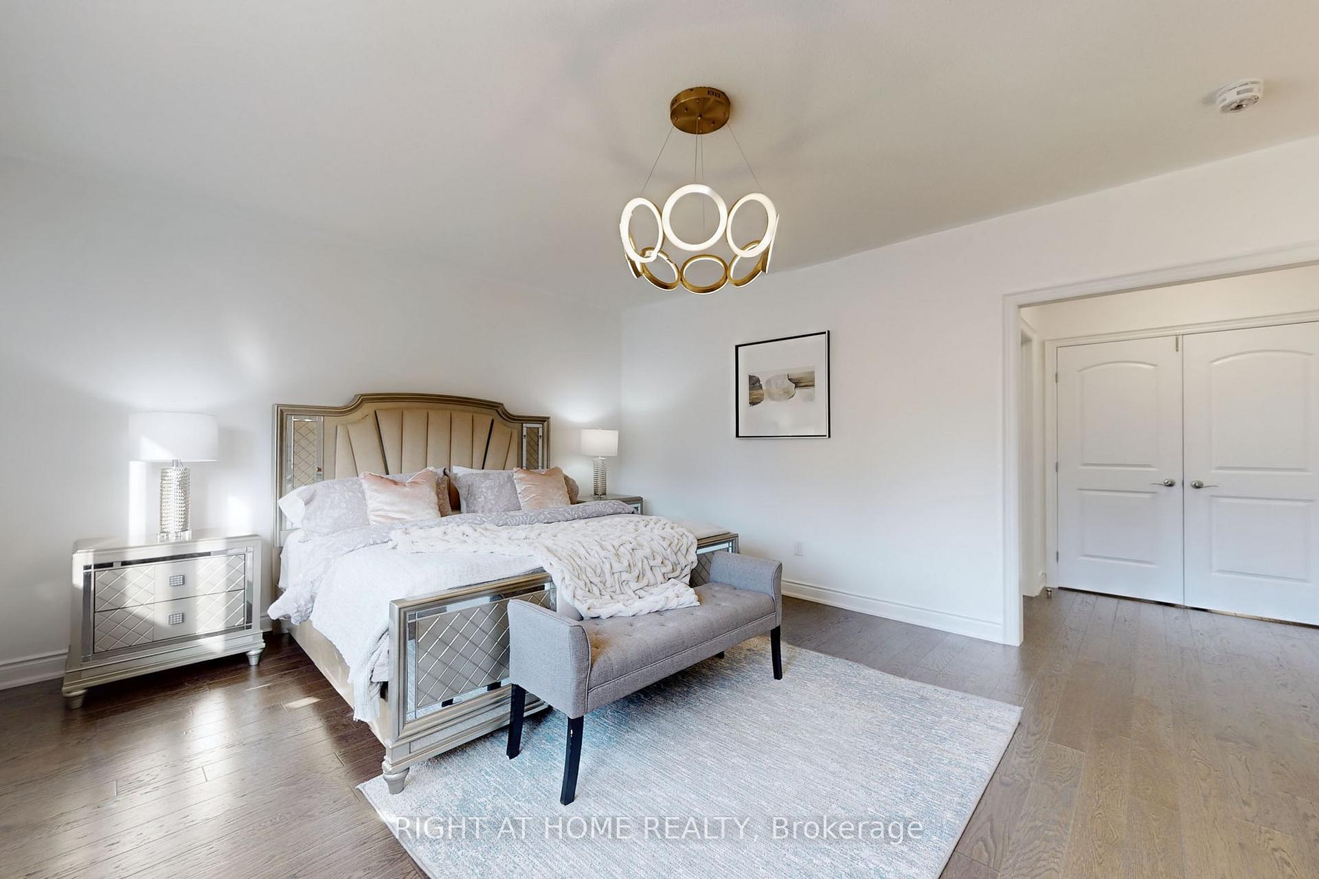 Photo 22 of 18 Condor Way, Vaughan, Kleinburg — HOMEH
