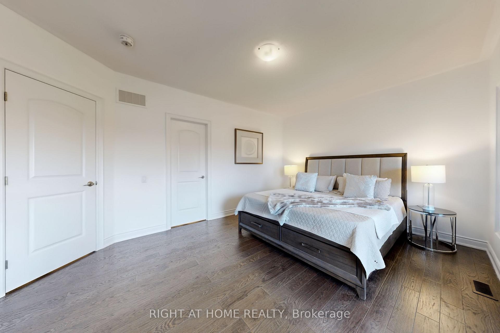 Photo 29 of 18 Condor Way, Vaughan, Kleinburg — HOMEH