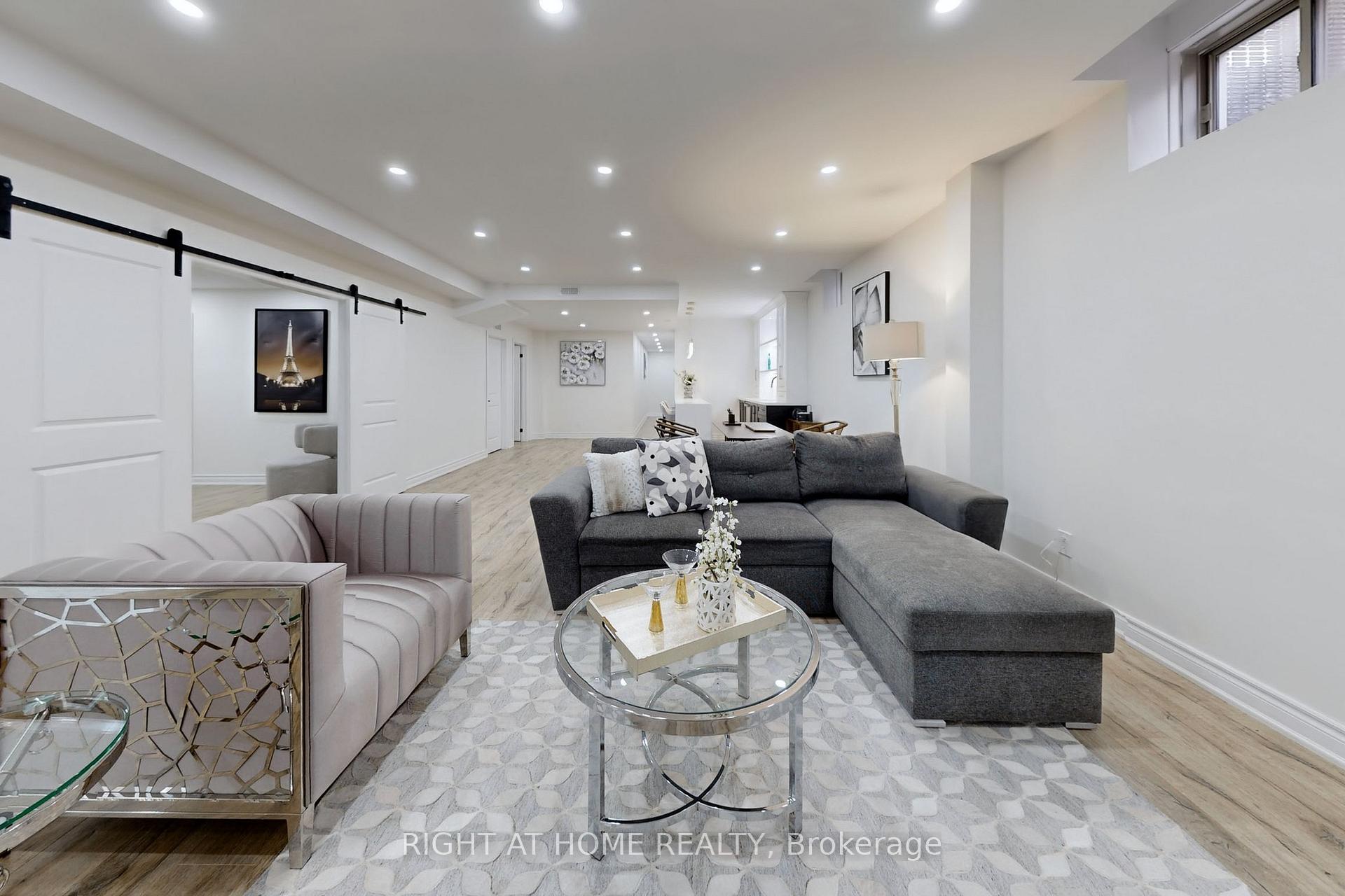 Photo 33 of 18 Condor Way, Vaughan, Kleinburg — HOMEH