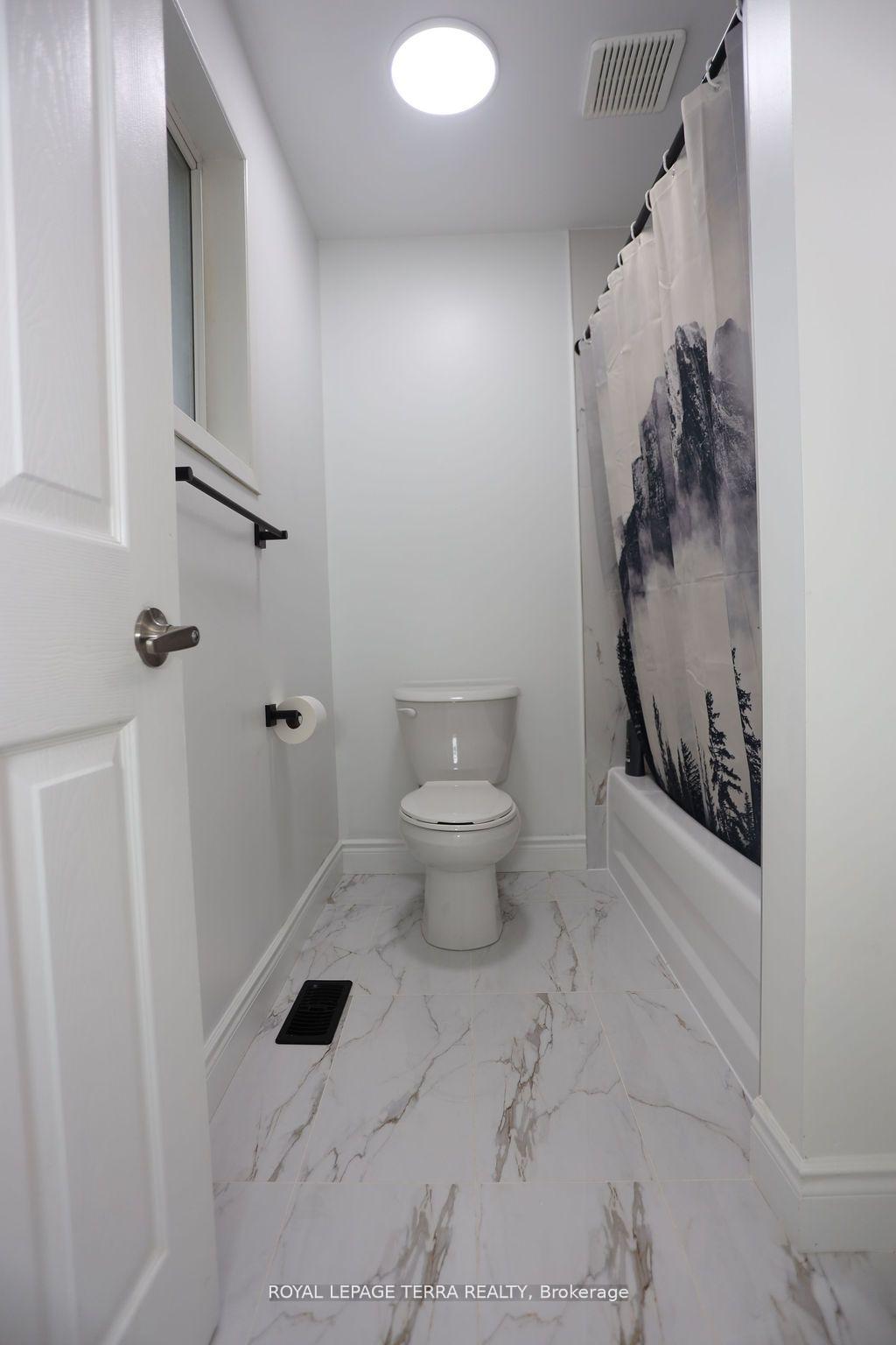 Photo 29 of 45 Peregrine Road, Barrie, Little Lake — HOMEH