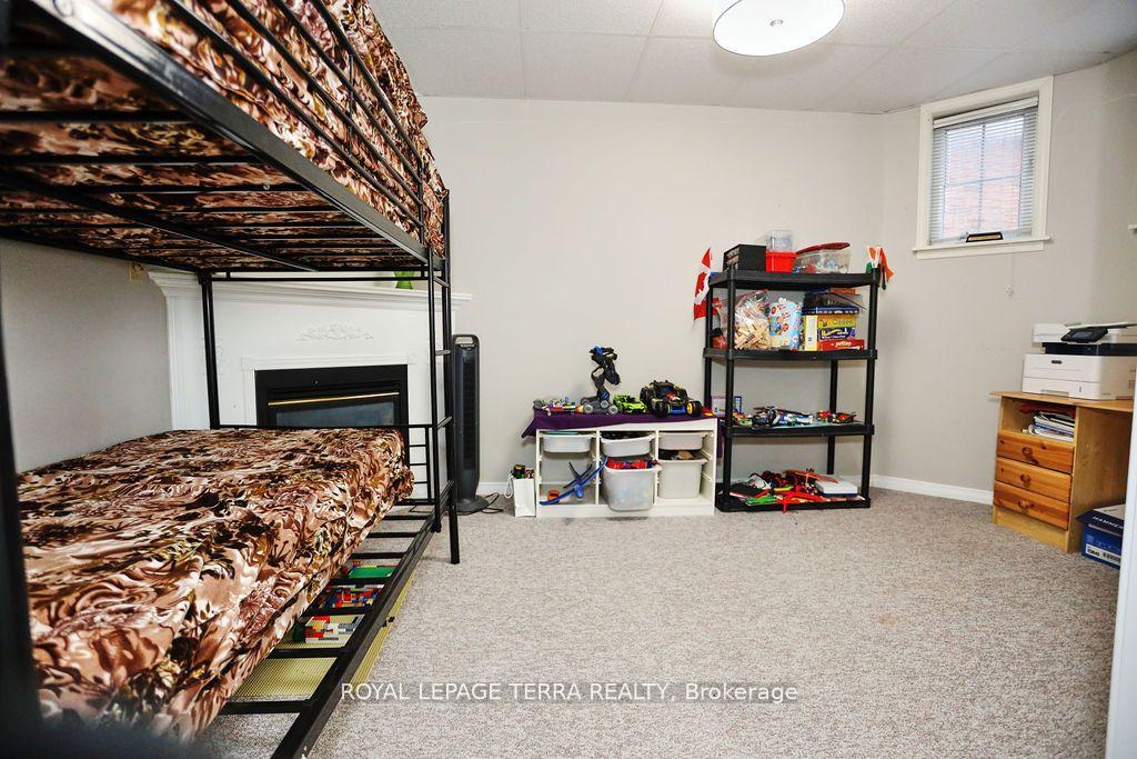 Photo 26 of 45 Peregrine Road, Barrie, Little Lake — HOMEH