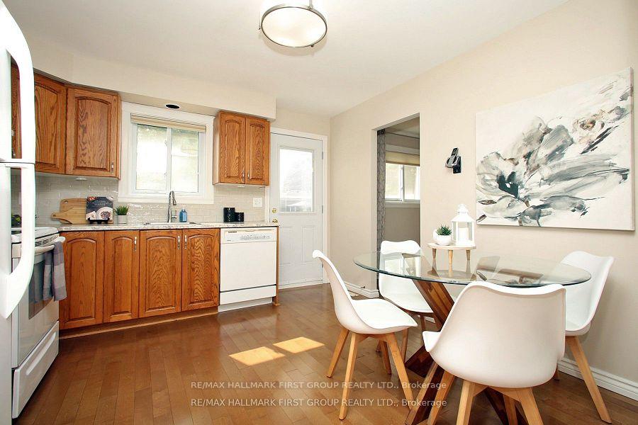 Photo 10 of 89 Michael Boulevard, Whitby, Lynde Creek — HOMEH