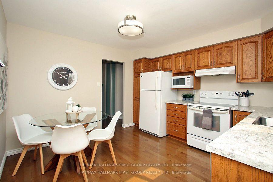 Photo 11 of 89 Michael Boulevard, Whitby, Lynde Creek — HOMEH