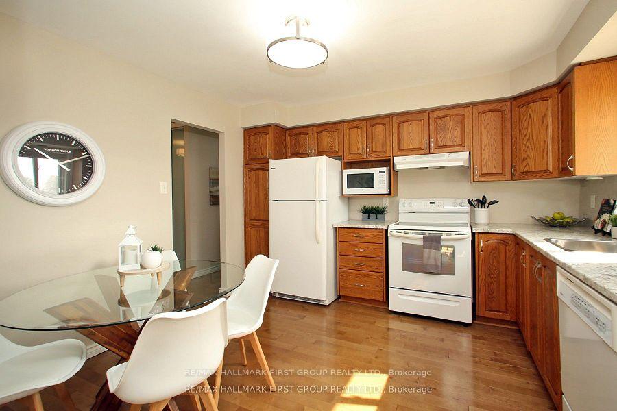 Photo 12 of 89 Michael Boulevard, Whitby, Lynde Creek — HOMEH
