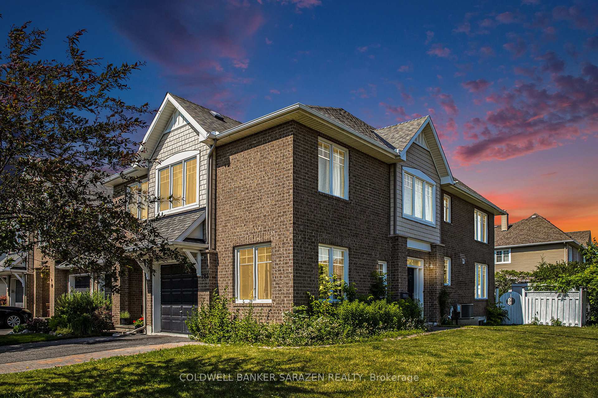 Front of 783 White Alder Avenue