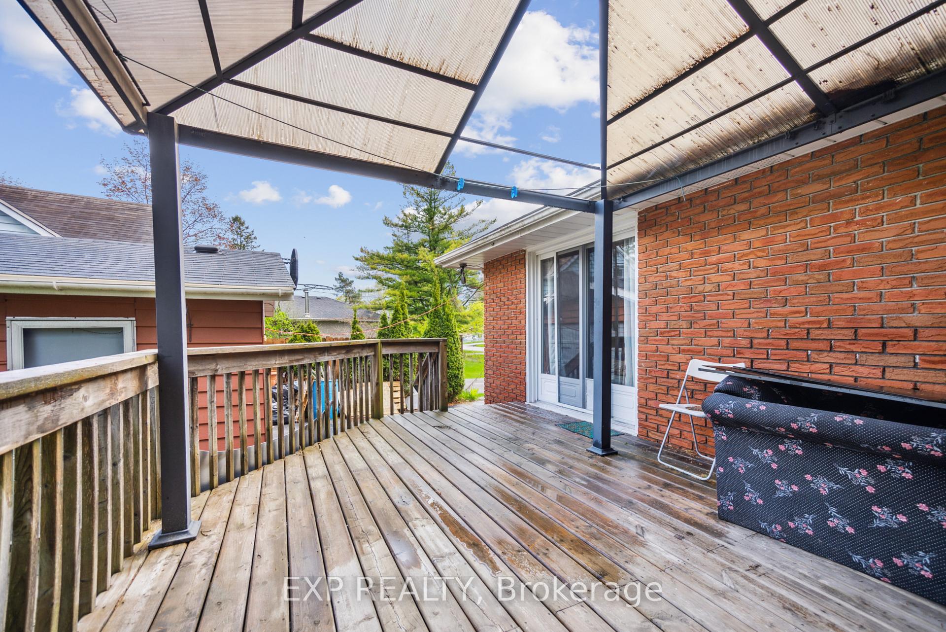 Photo 34 of 97 Gilbert Street, Belleville, Belleville Ward — HOMEH