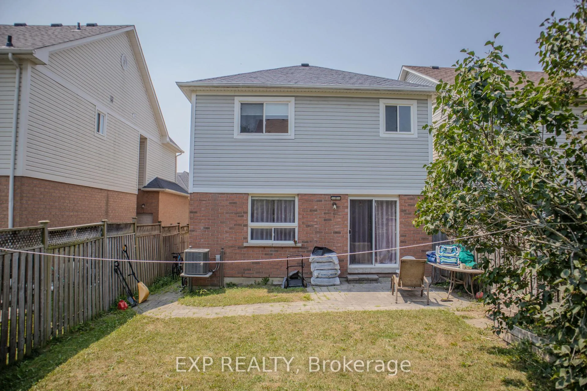 Photo 34 of 136 Kirkland Place, Whitby, Williamsburg — HOMEH
