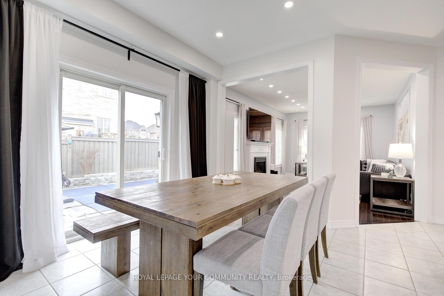 Photo 15 of 45 Pullman Road, Vaughan, Patterson — HOMEH