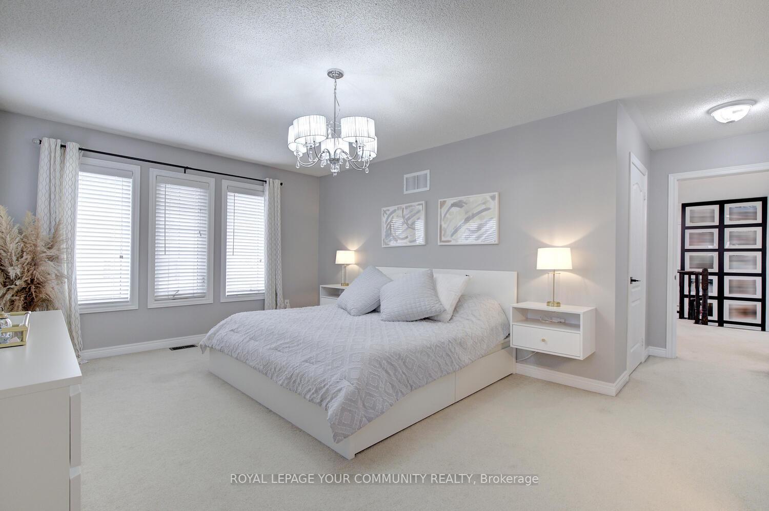 Photo 31 of 45 Pullman Road, Vaughan, Patterson — HOMEH