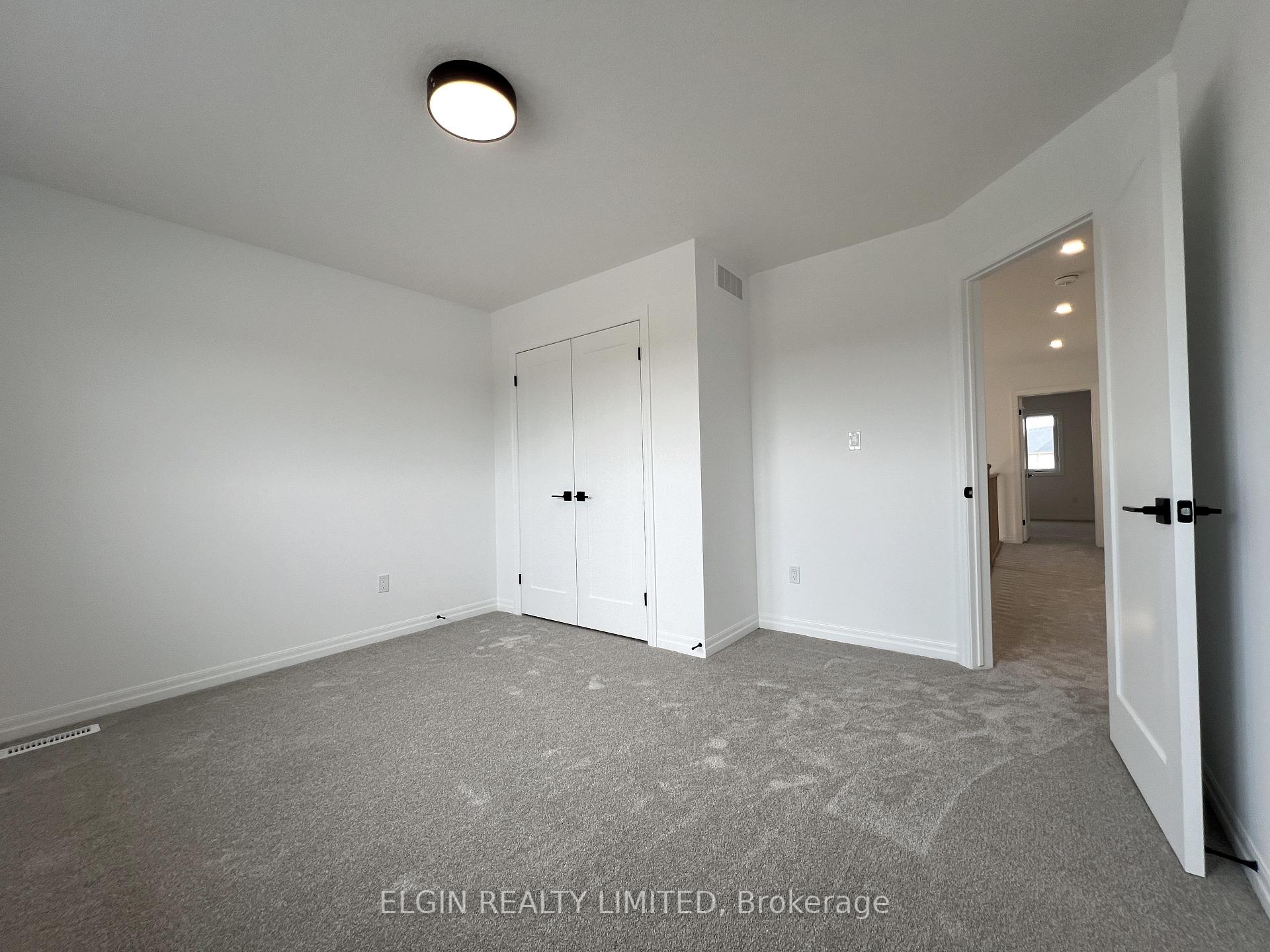 Photo 15 of 39 Hemlock Crescent, Aylmer — HOMEH
