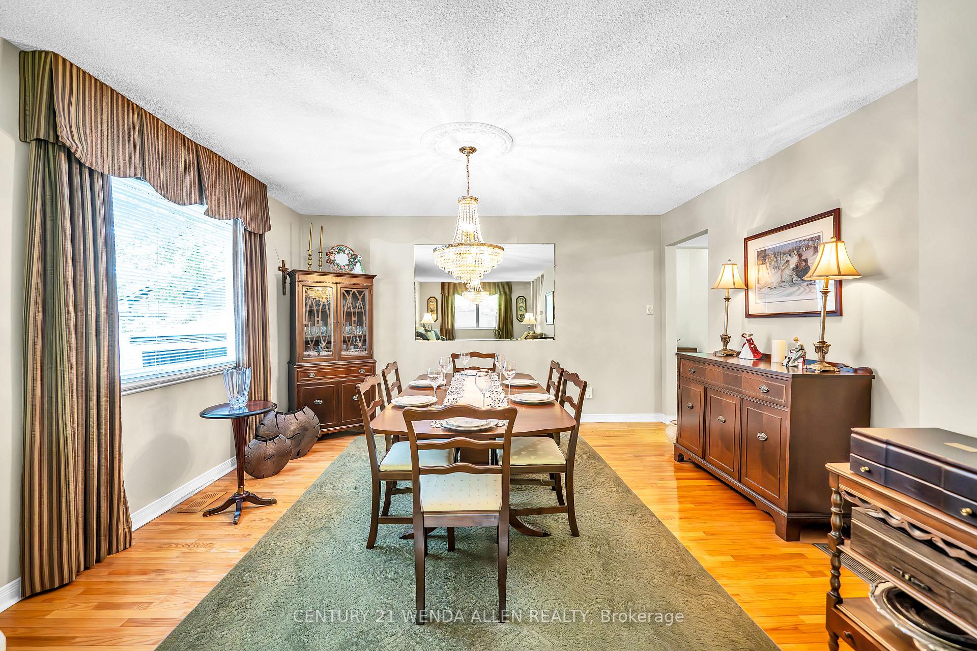 Photo 13 of 18 George Street, Ajax, Central — HOMEH