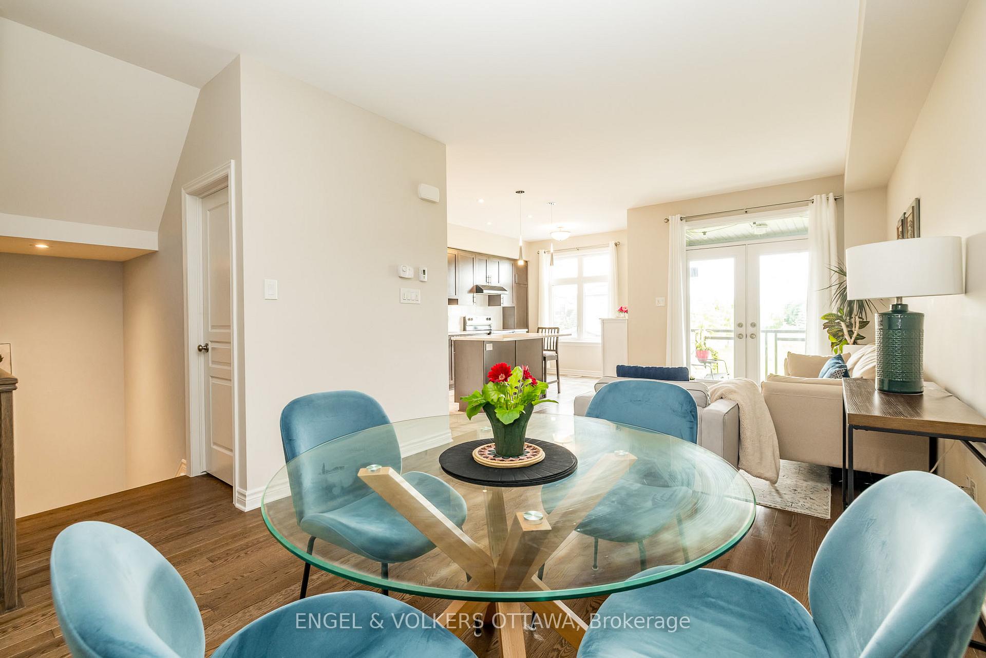 Photo 13 of 182 Poplin Street, Ottawa, Riverside South/Gloucester Glen — HOMEH