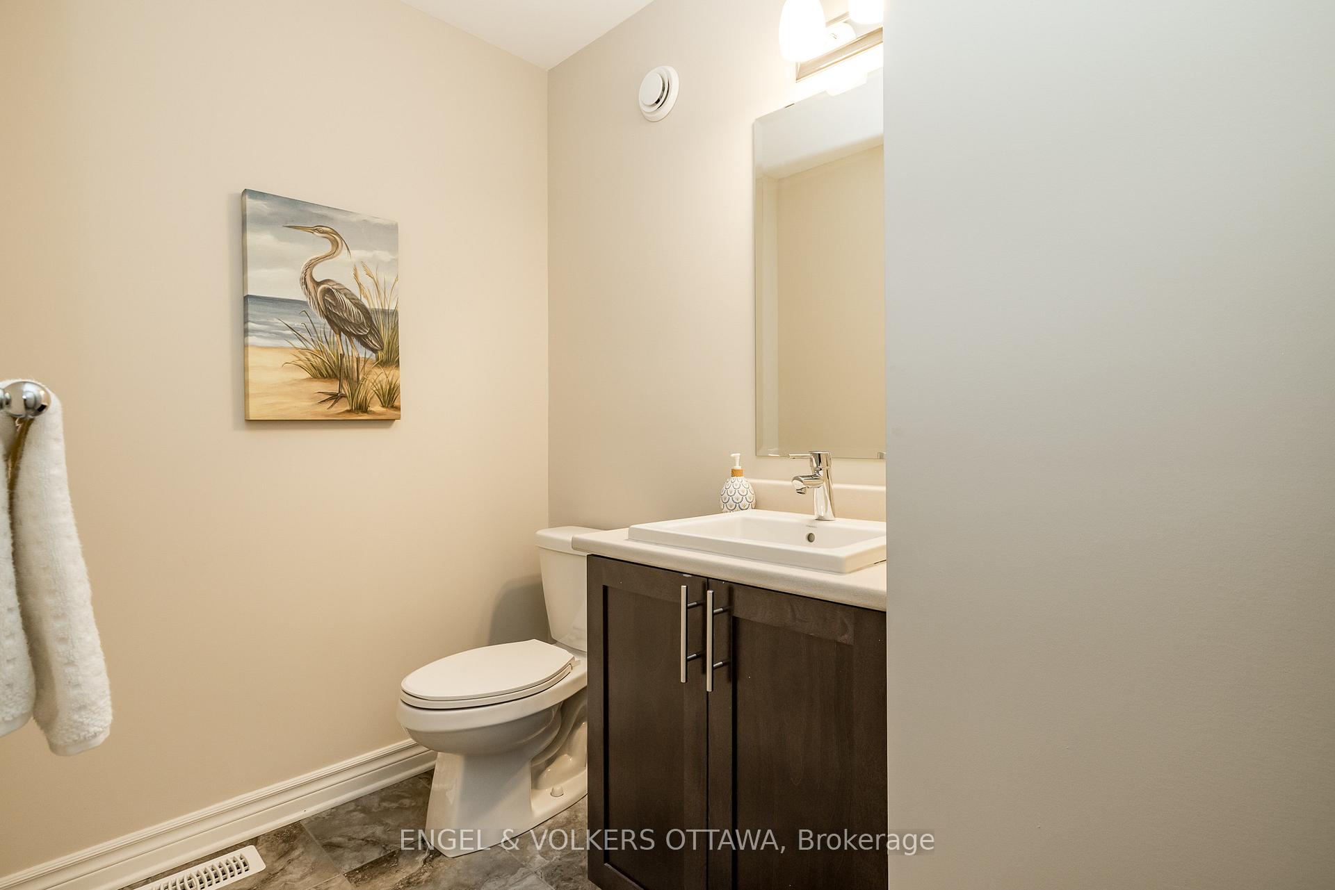 Photo 23 of 182 Poplin Street, Ottawa, Riverside South/Gloucester Glen — HOMEH