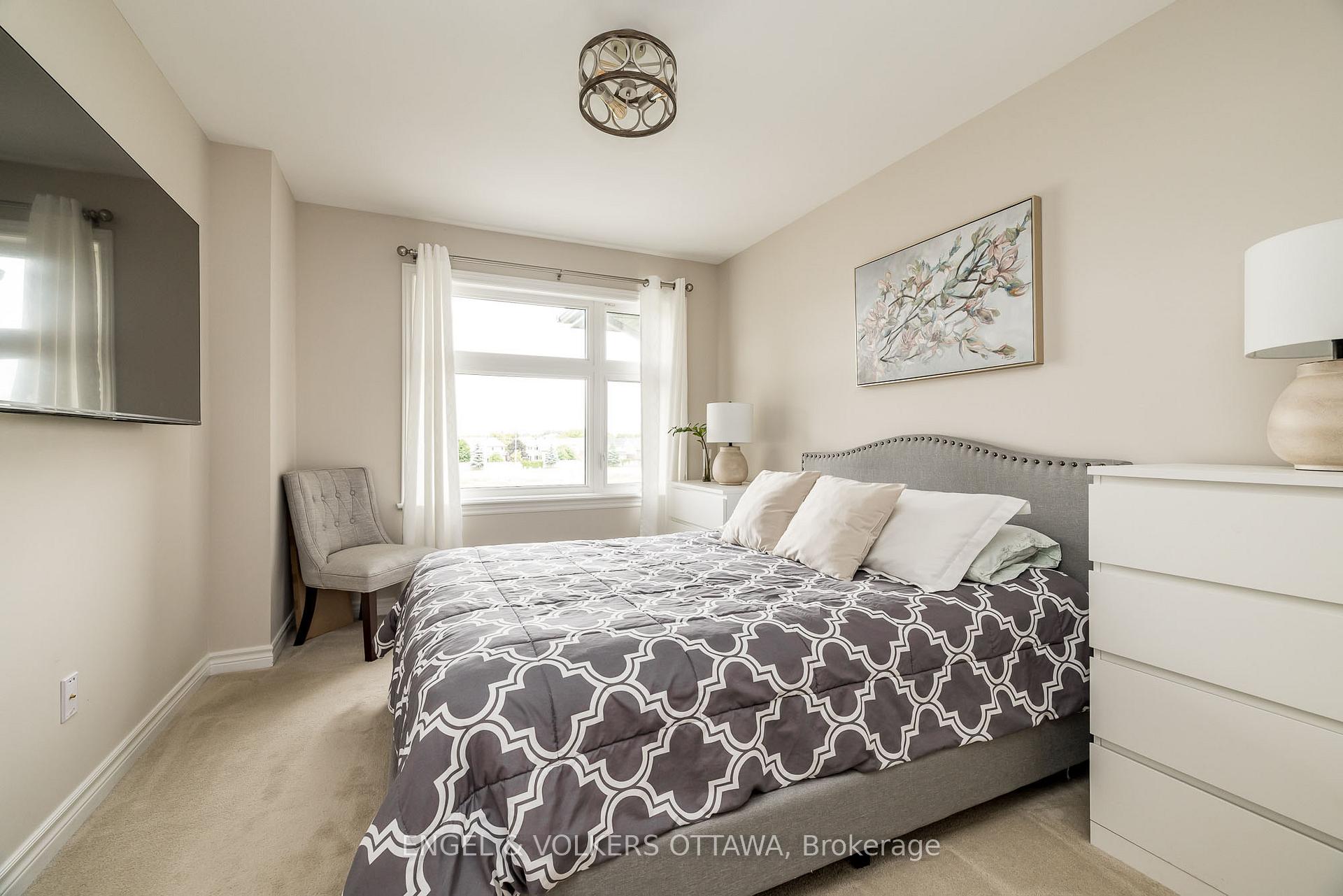 Photo 47 of 182 Poplin Street, Ottawa, Riverside South/Gloucester Glen — HOMEH