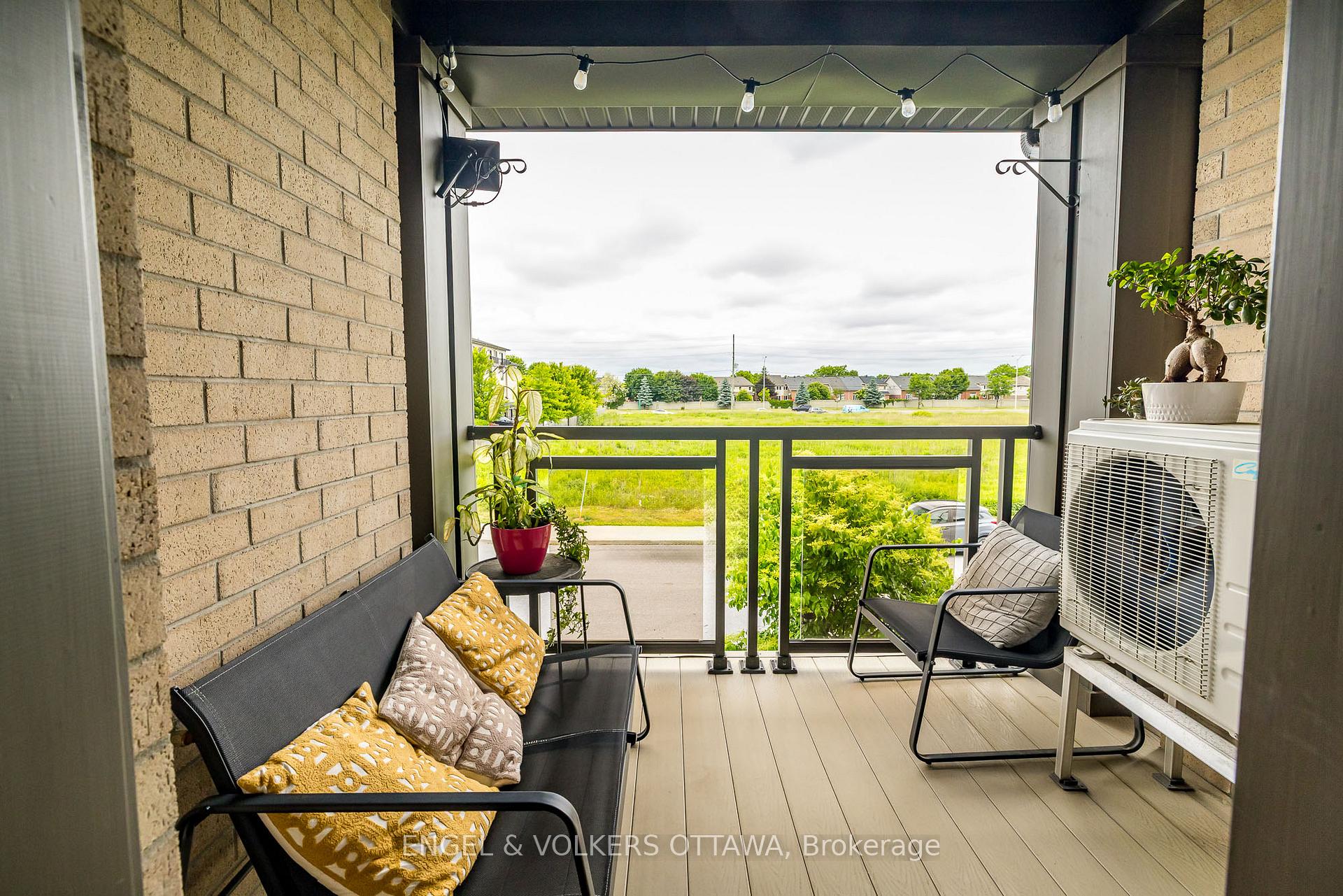 Photo 44 of 182 Poplin Street, Ottawa, Riverside South/Gloucester Glen — HOMEH