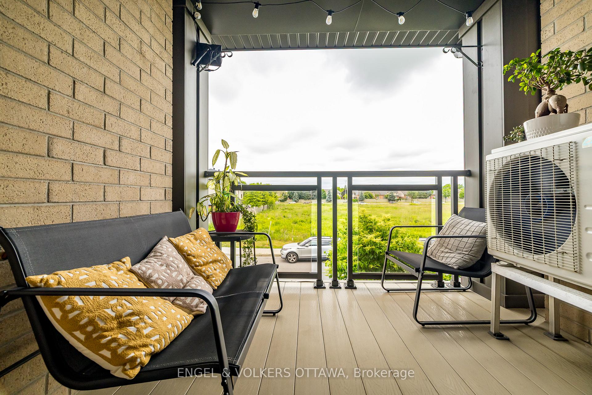 Photo 46 of 182 Poplin Street, Ottawa, Riverside South/Gloucester Glen — HOMEH