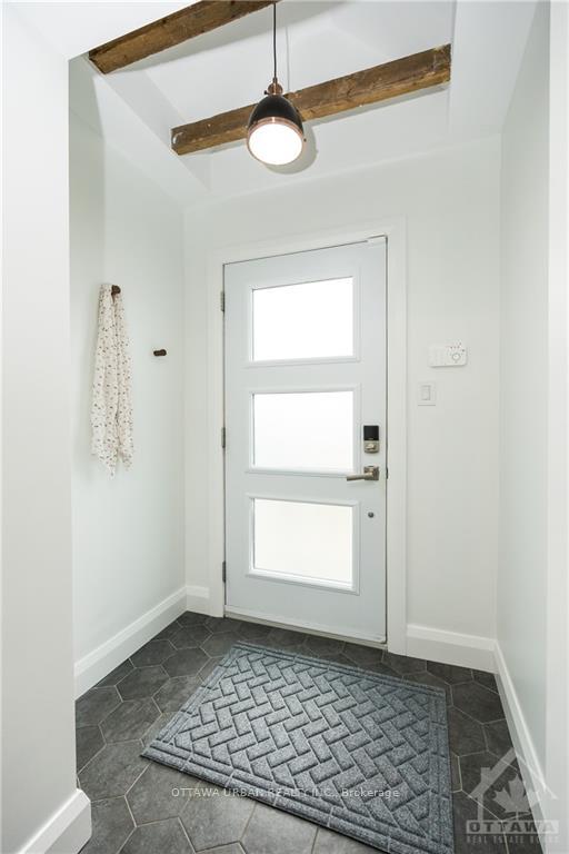 Photo 2 of 1273 Randall Avenue, Ottawa, Alta Vista — HOMEH