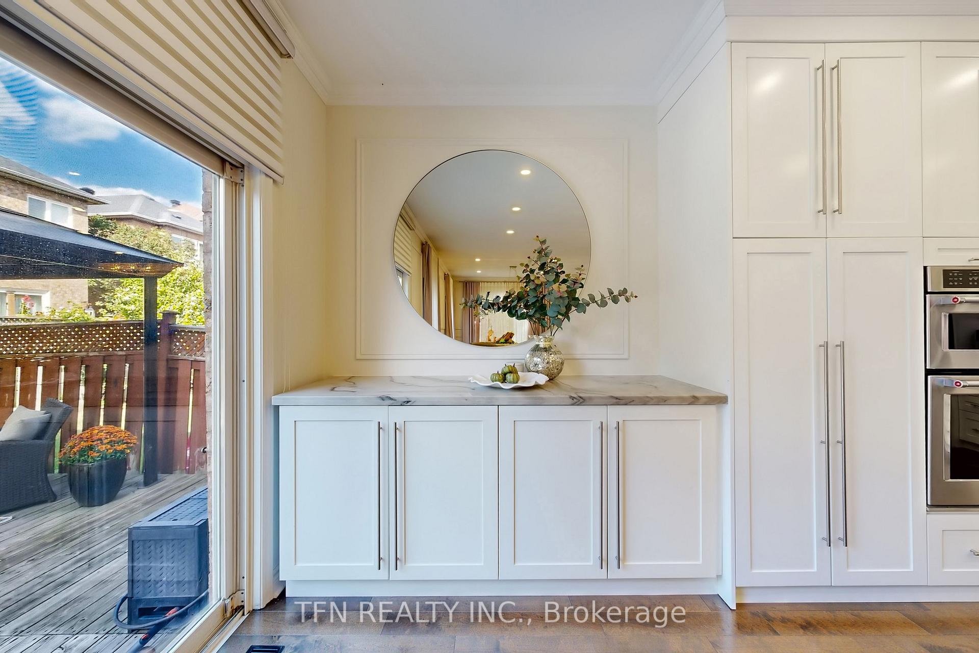 Photo 15 of 177 Bentoak Crescent, Vaughan, Patterson — HOMEH