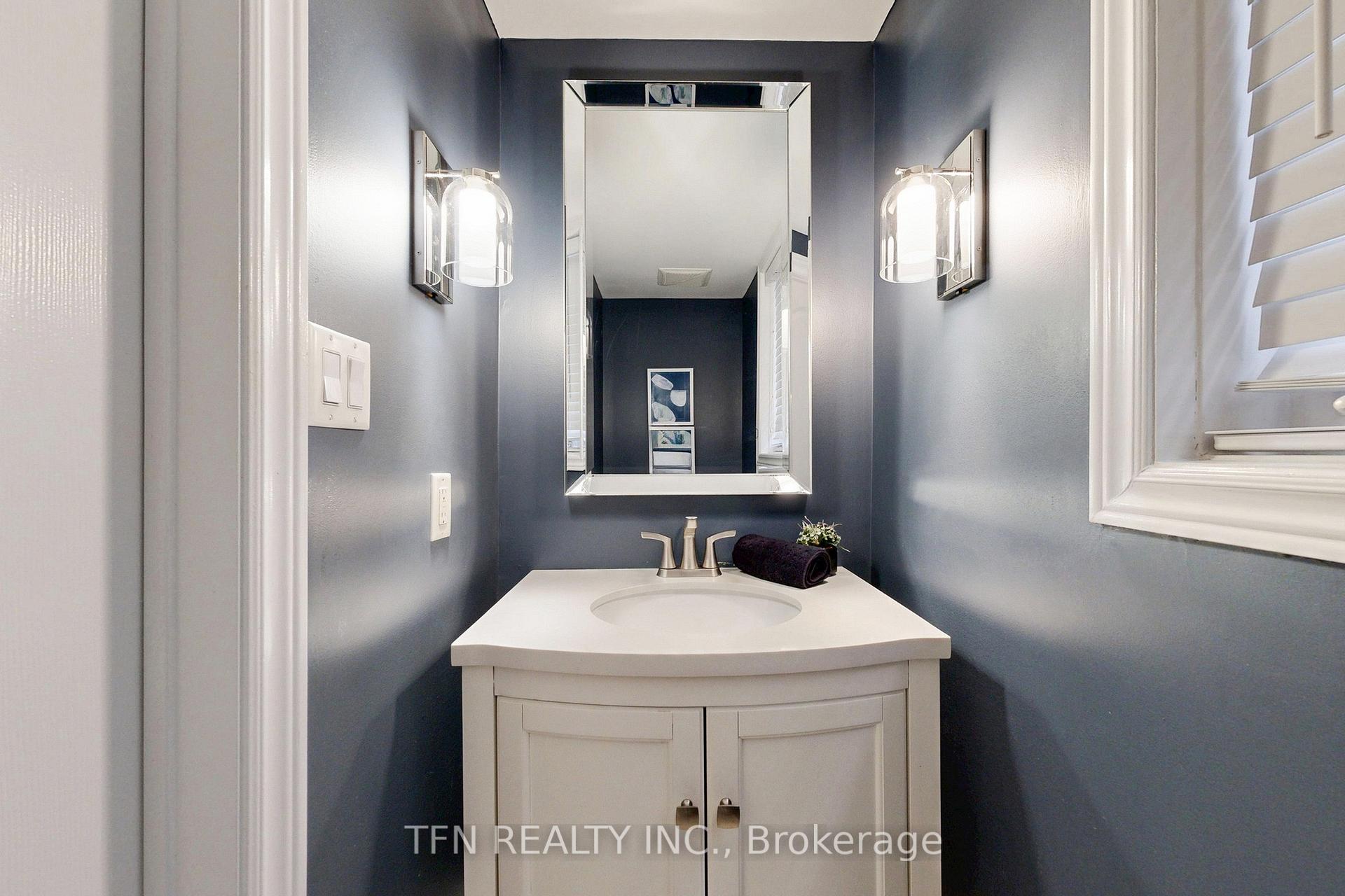 Photo 20 of 177 Bentoak Crescent, Vaughan, Patterson — HOMEH