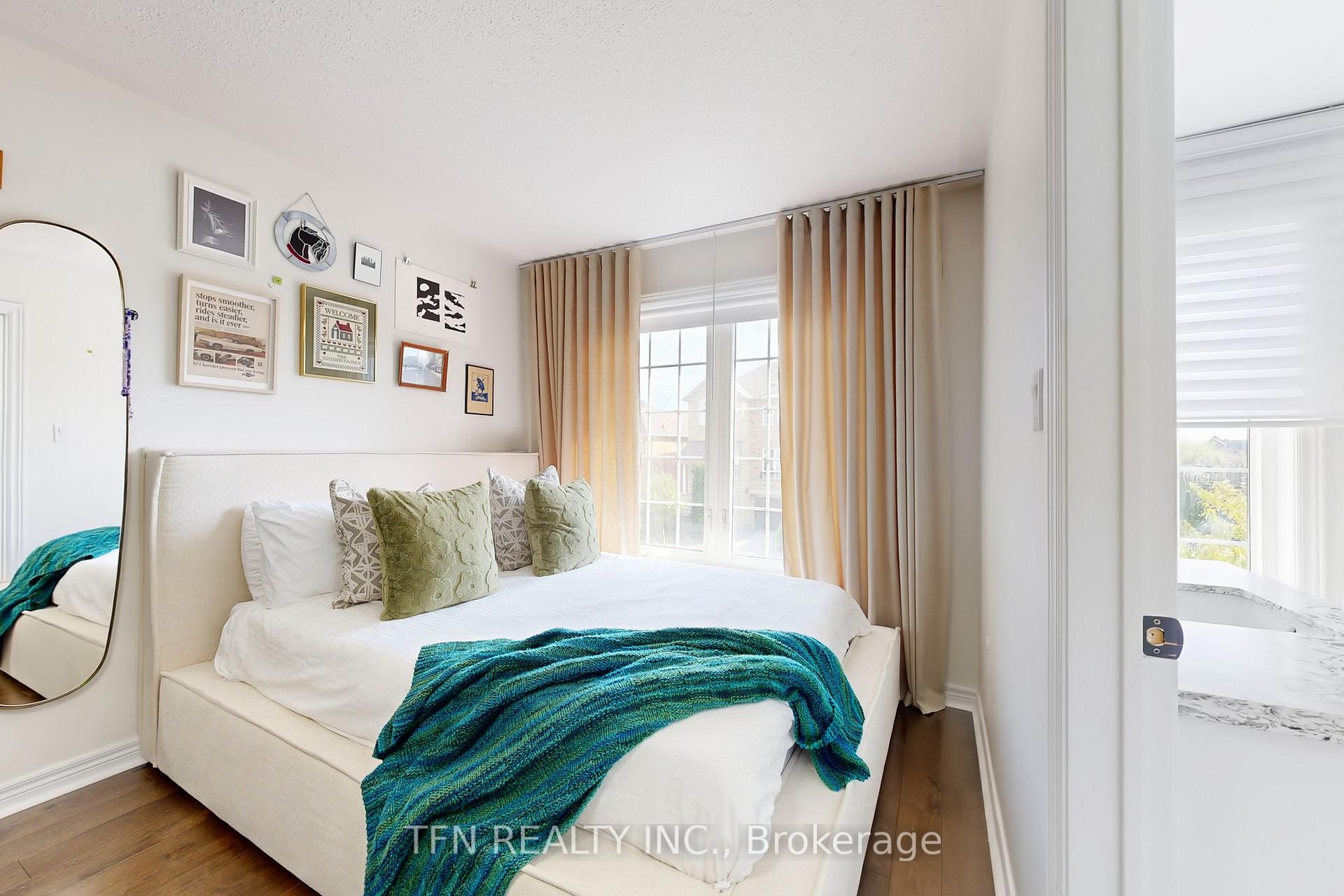 Photo 24 of 177 Bentoak Crescent, Vaughan, Patterson — HOMEH