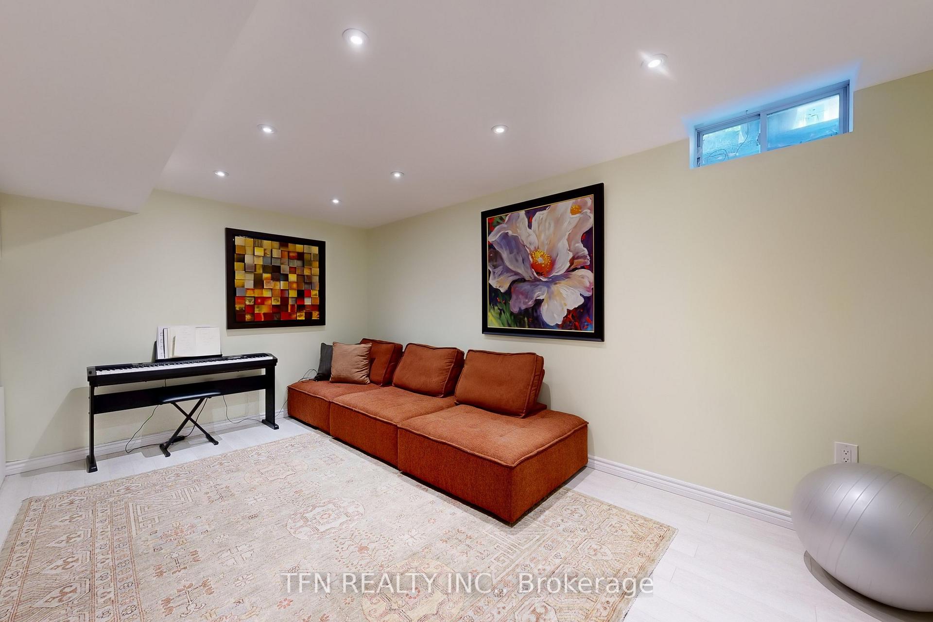 Photo 34 of 177 Bentoak Crescent, Vaughan, Patterson — HOMEH