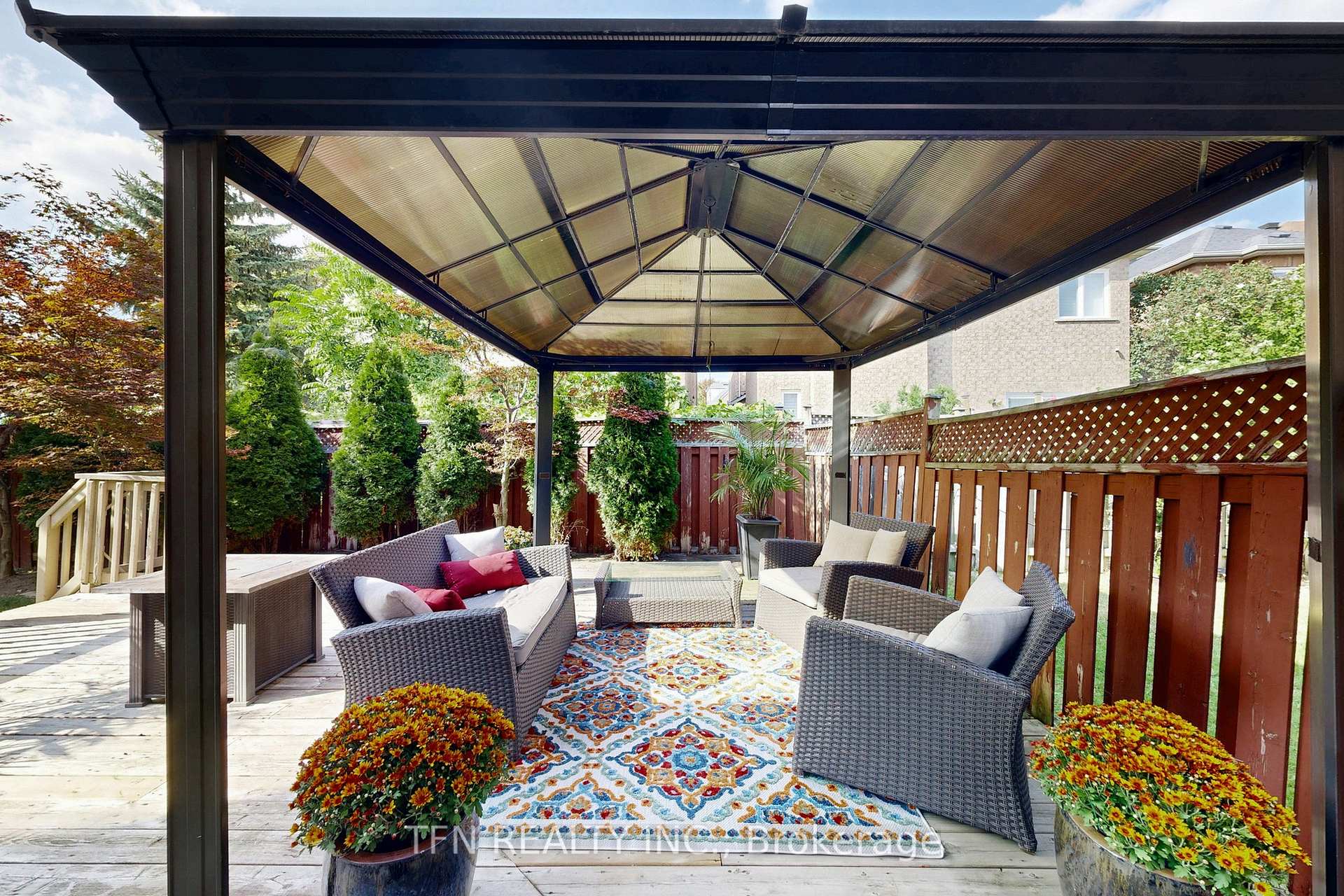 Photo 36 of 177 Bentoak Crescent, Vaughan, Patterson — HOMEH
