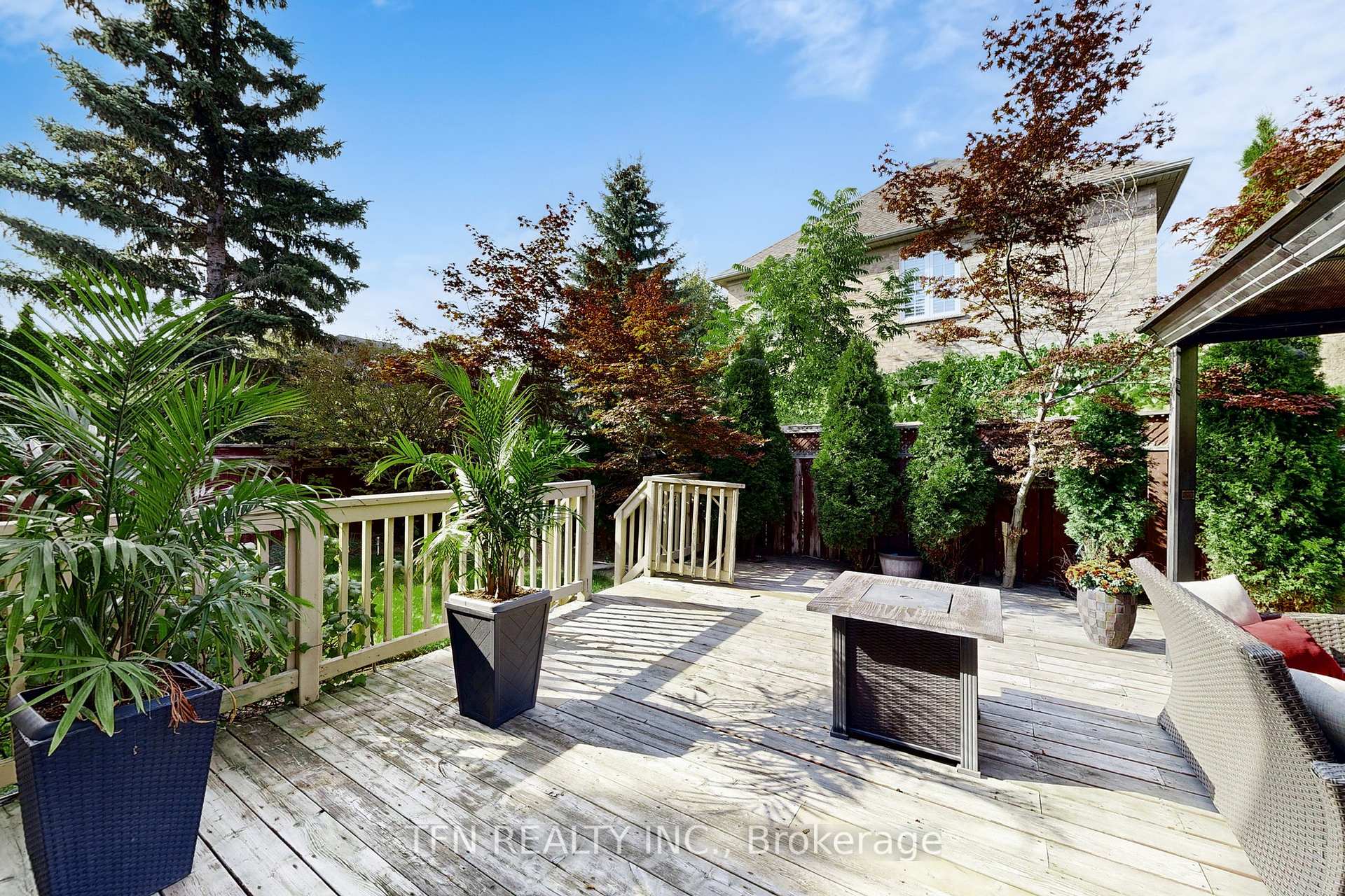 Photo 37 of 177 Bentoak Crescent, Vaughan, Patterson — HOMEH