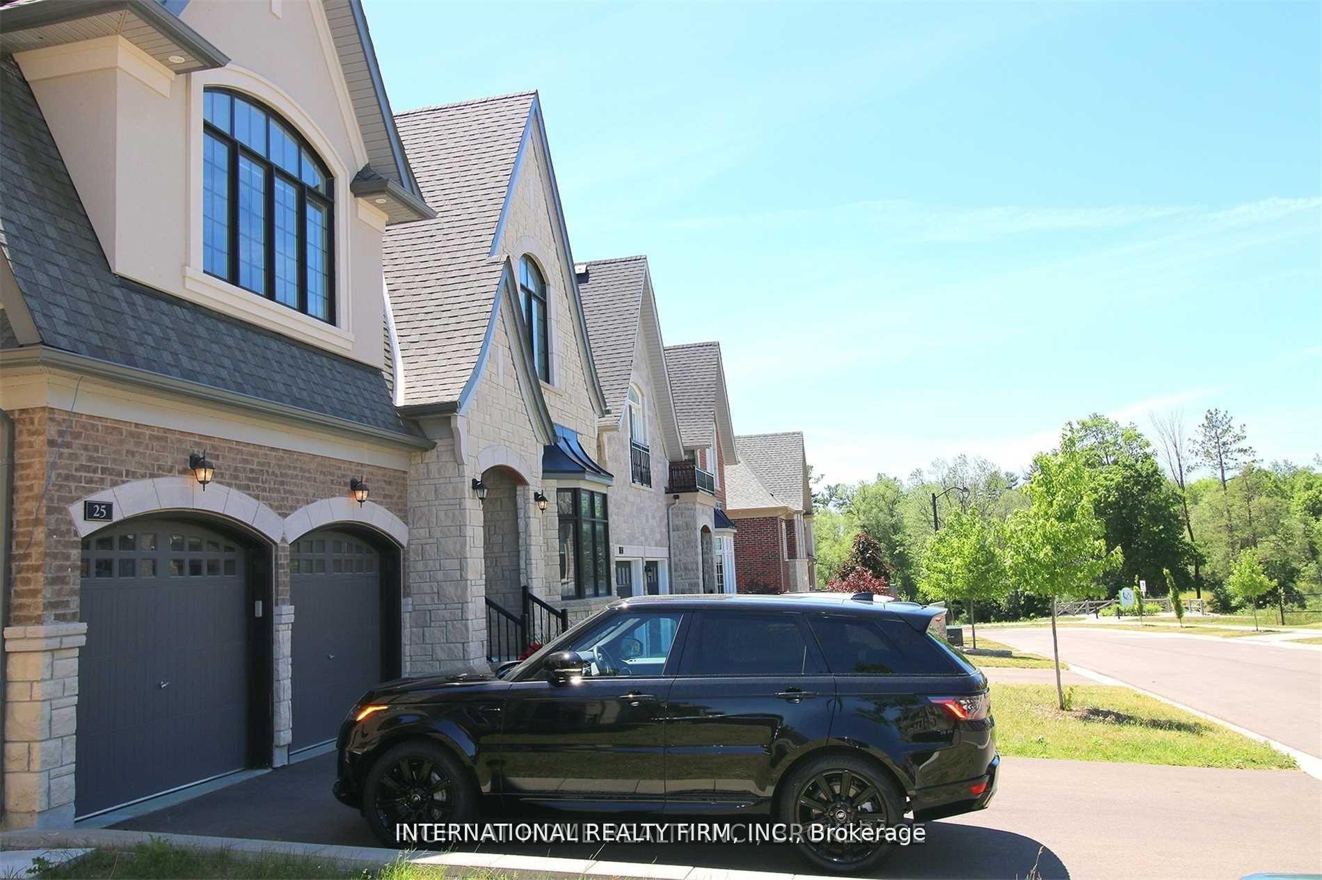 Photo 1 of 25 Fanning Mills Circle, Vaughan, Patterson — HOMEH
