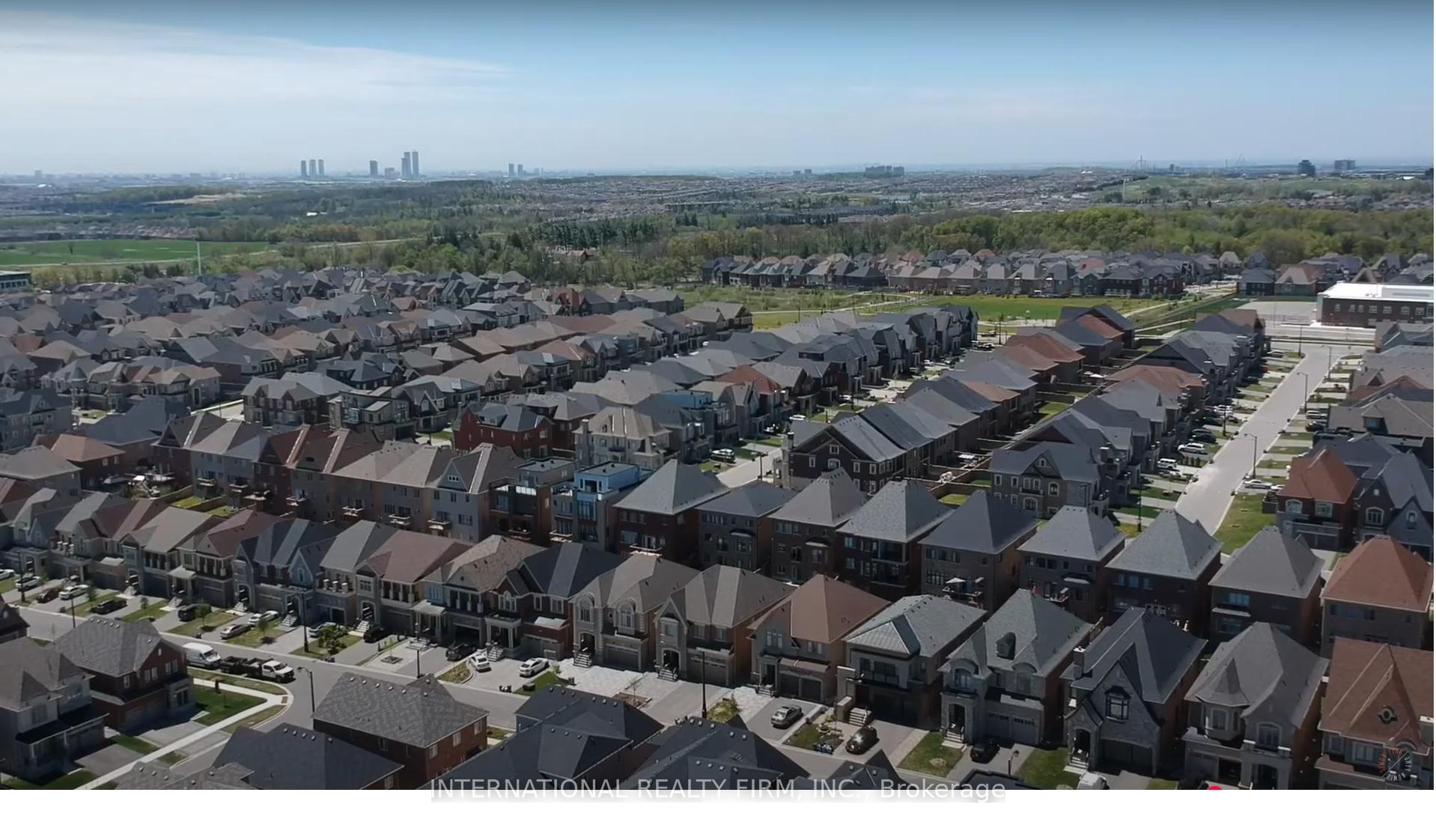Photo 19 of 25 Fanning Mills Circle, Vaughan, Patterson — HOMEH