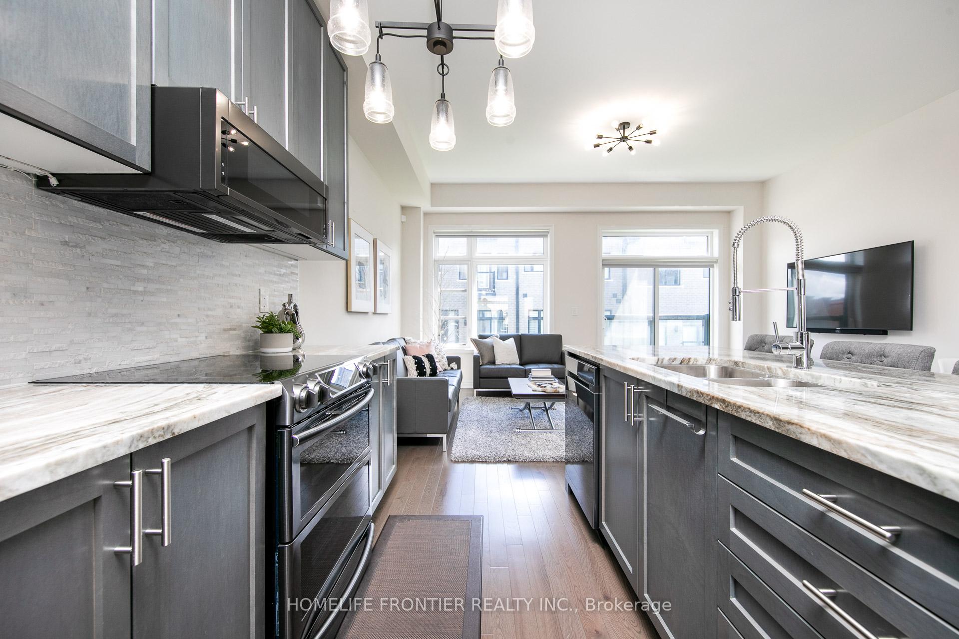 Photo 14 of 127 Lebovic Campus Drive, Vaughan, Patterson — HOMEH