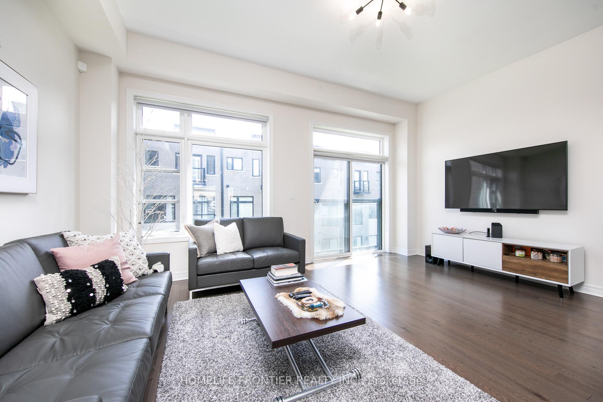 Photo 18 of 127 Lebovic Campus Drive, Vaughan, Patterson — HOMEH