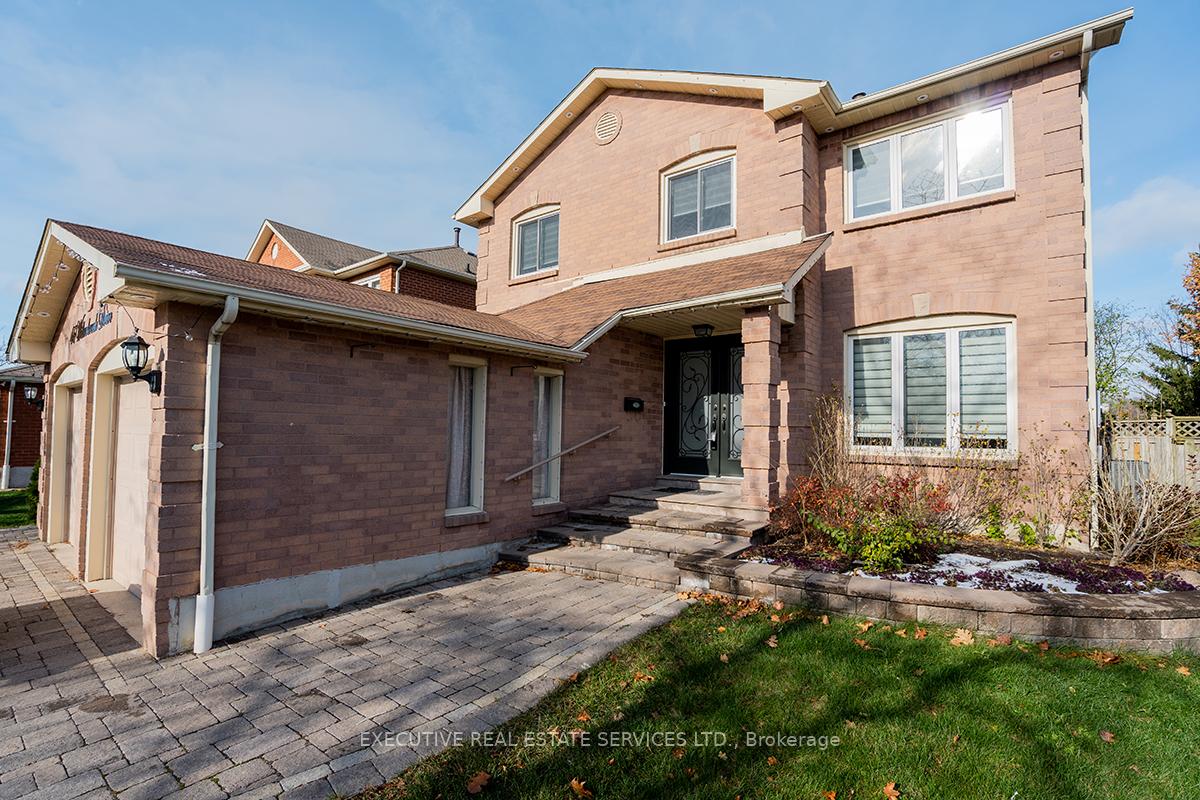 Photo 2 of 46 Willowbrook Drive, Whitby, Pringle Creek — HOMEH