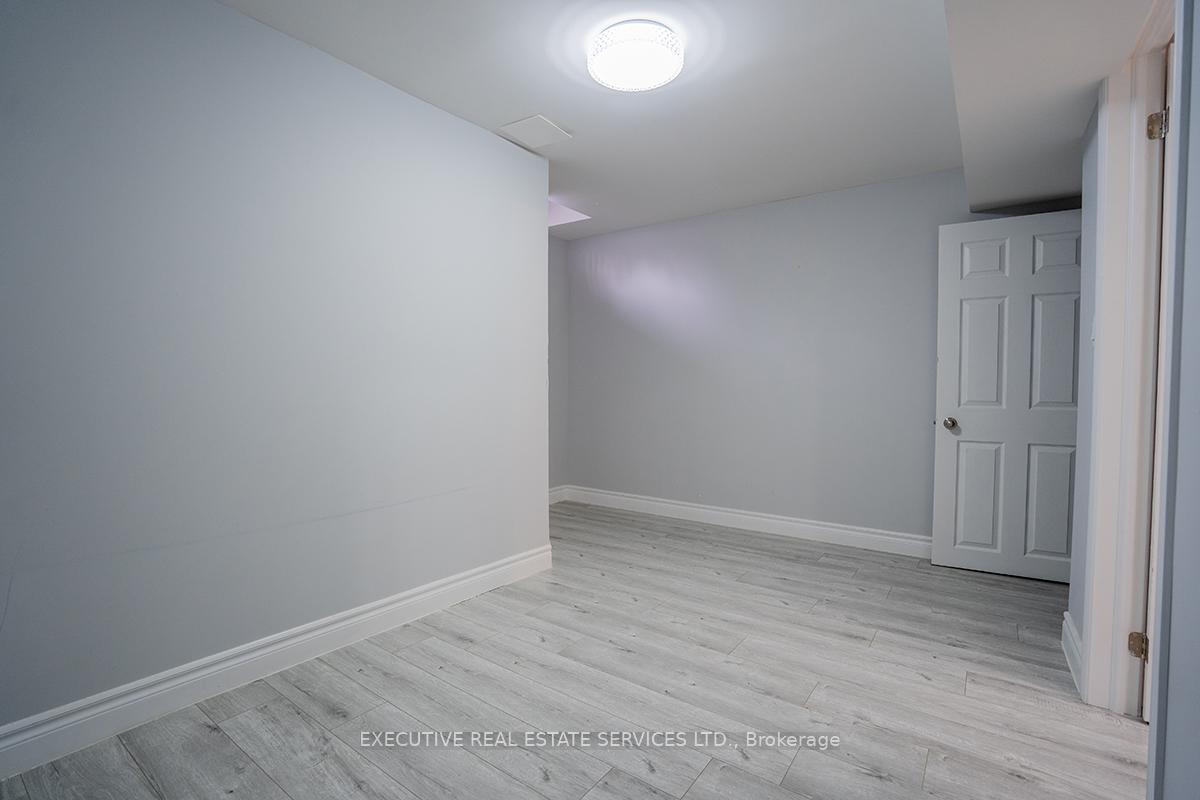 Photo 45 of 46 Willowbrook Drive, Whitby, Pringle Creek — HOMEH