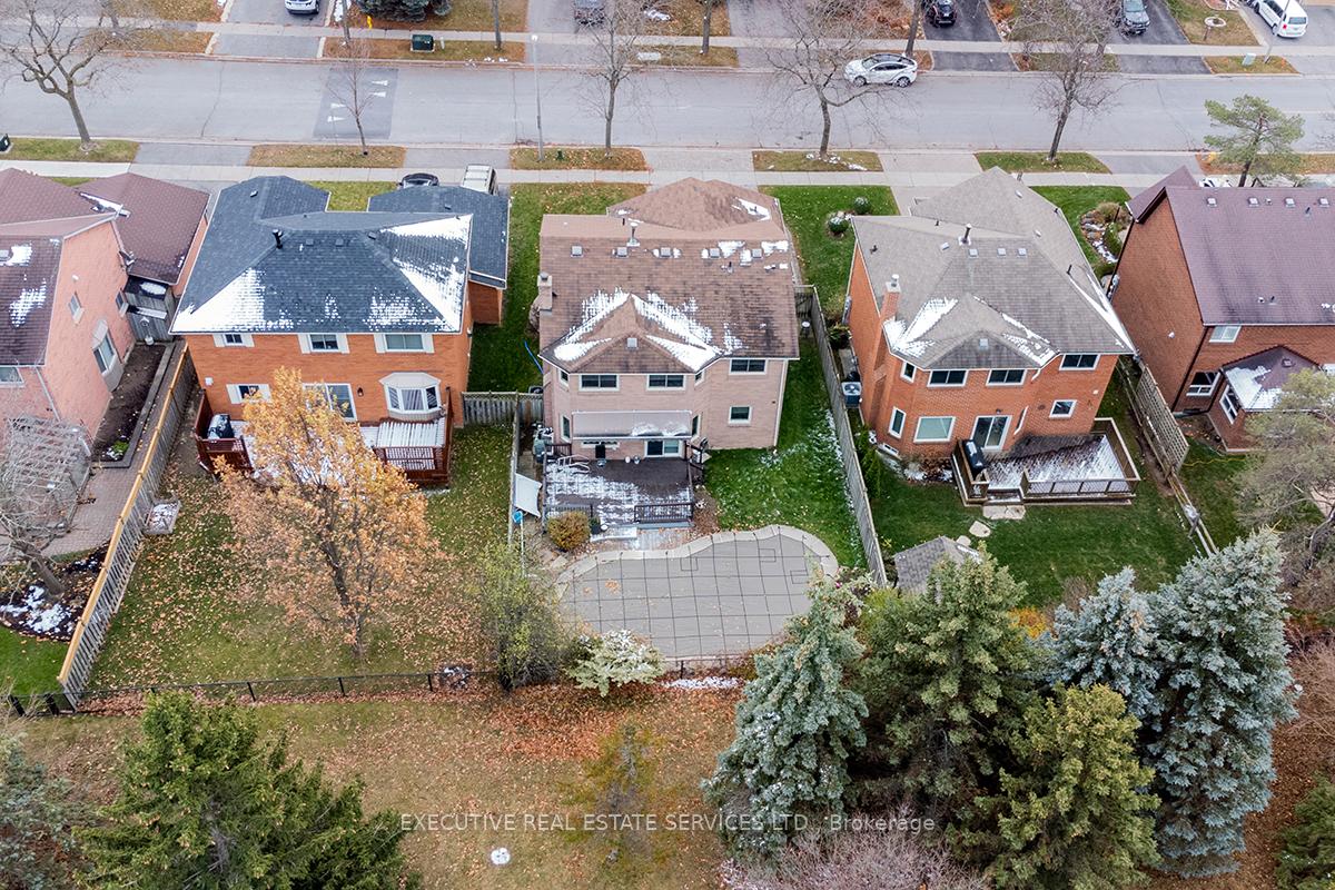 Photo 48 of 46 Willowbrook Drive, Whitby, Pringle Creek — HOMEH