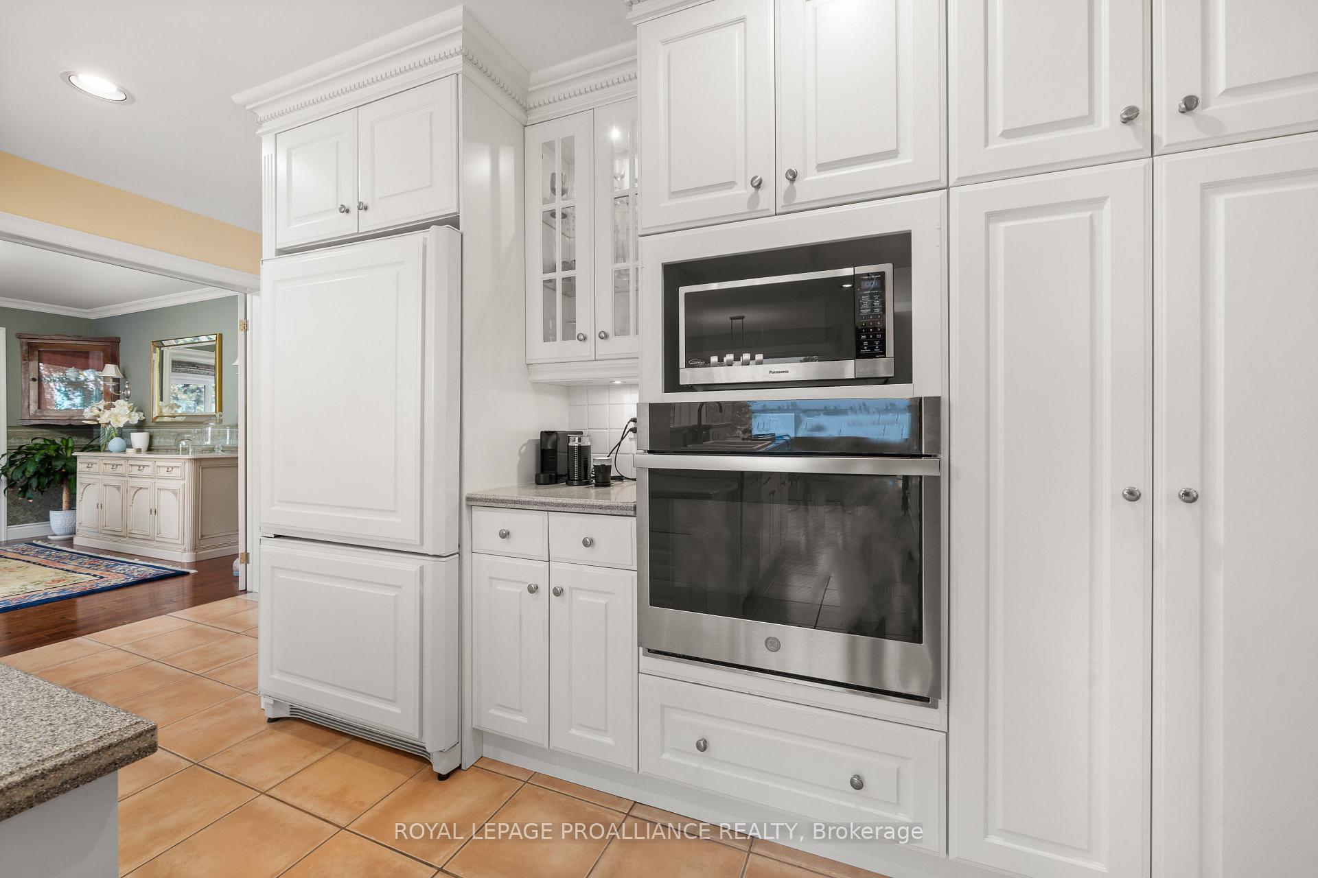 Photo 14 of 23 Quigg Lane, Prince Edward County, Ameliasburg Ward — HOMEH