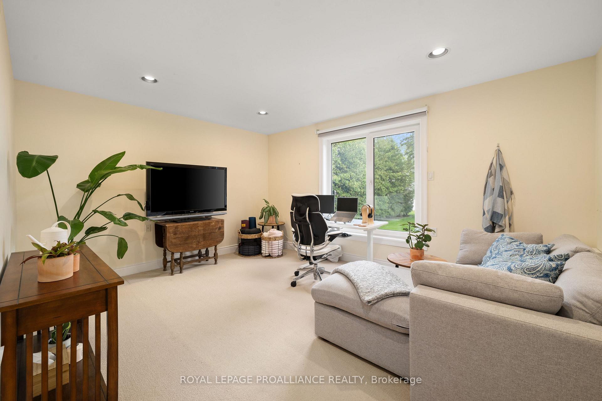 Photo 25 of 23 Quigg Lane, Prince Edward County, Ameliasburg Ward — HOMEH