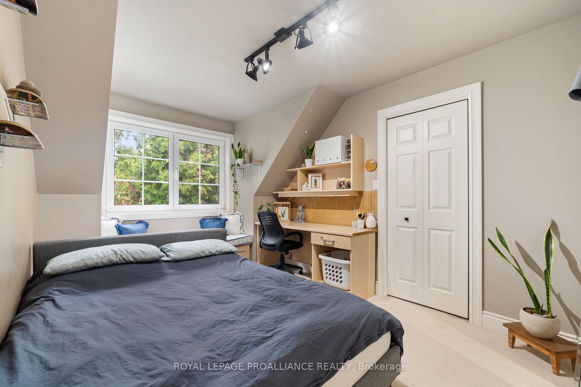 Photo 33 of 23 Quigg Lane, Prince Edward County, Ameliasburg Ward — HOMEH