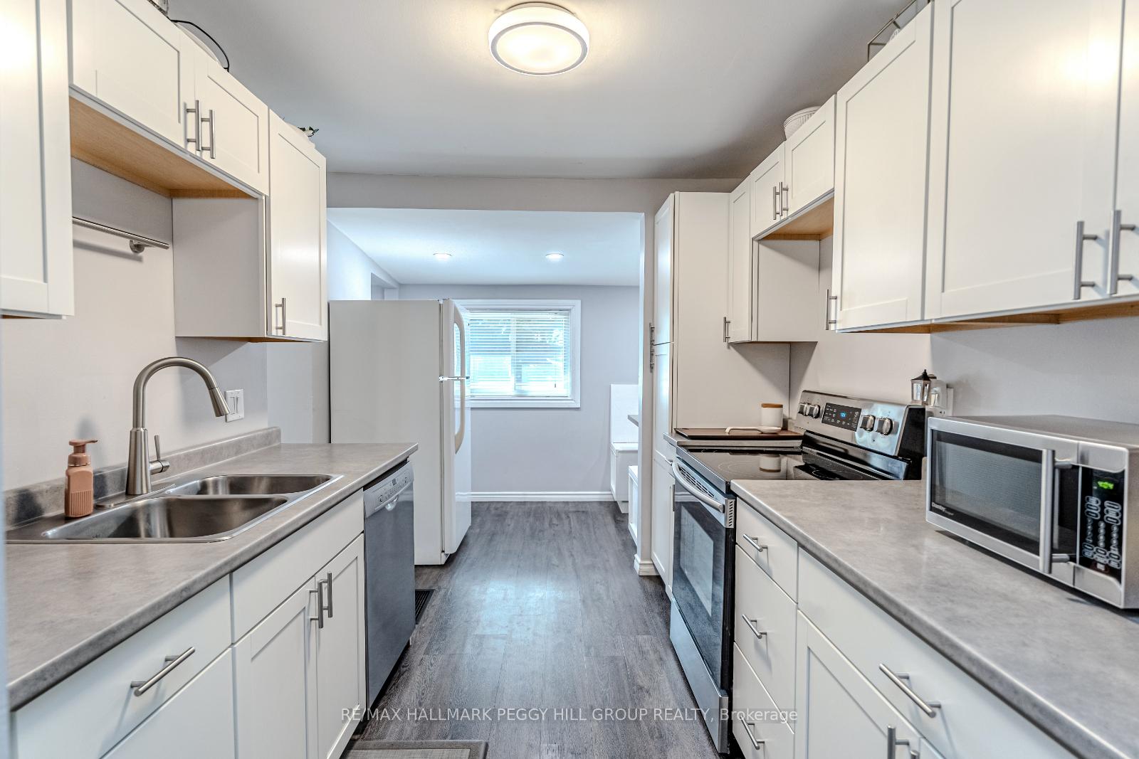 Photo 2 of 44 Adelaide Street, Barrie, Allandale — HOMEH