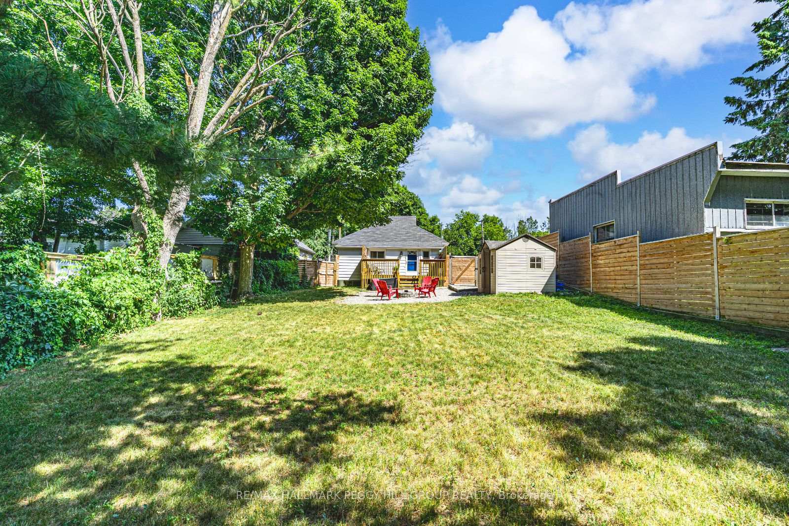 Photo 16 of 44 Adelaide Street, Barrie, Allandale — HOMEH