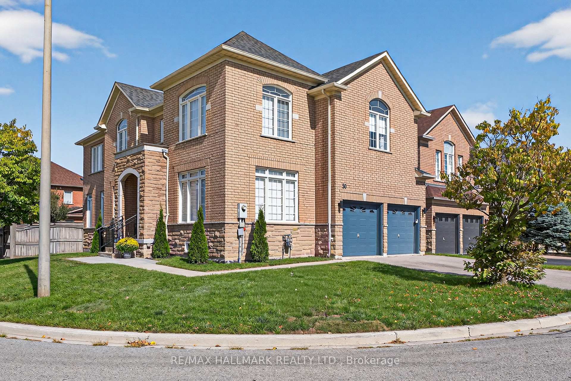 Photo 1 of 50 Bentwood Crescent, Vaughan, Patterson — HOMEH