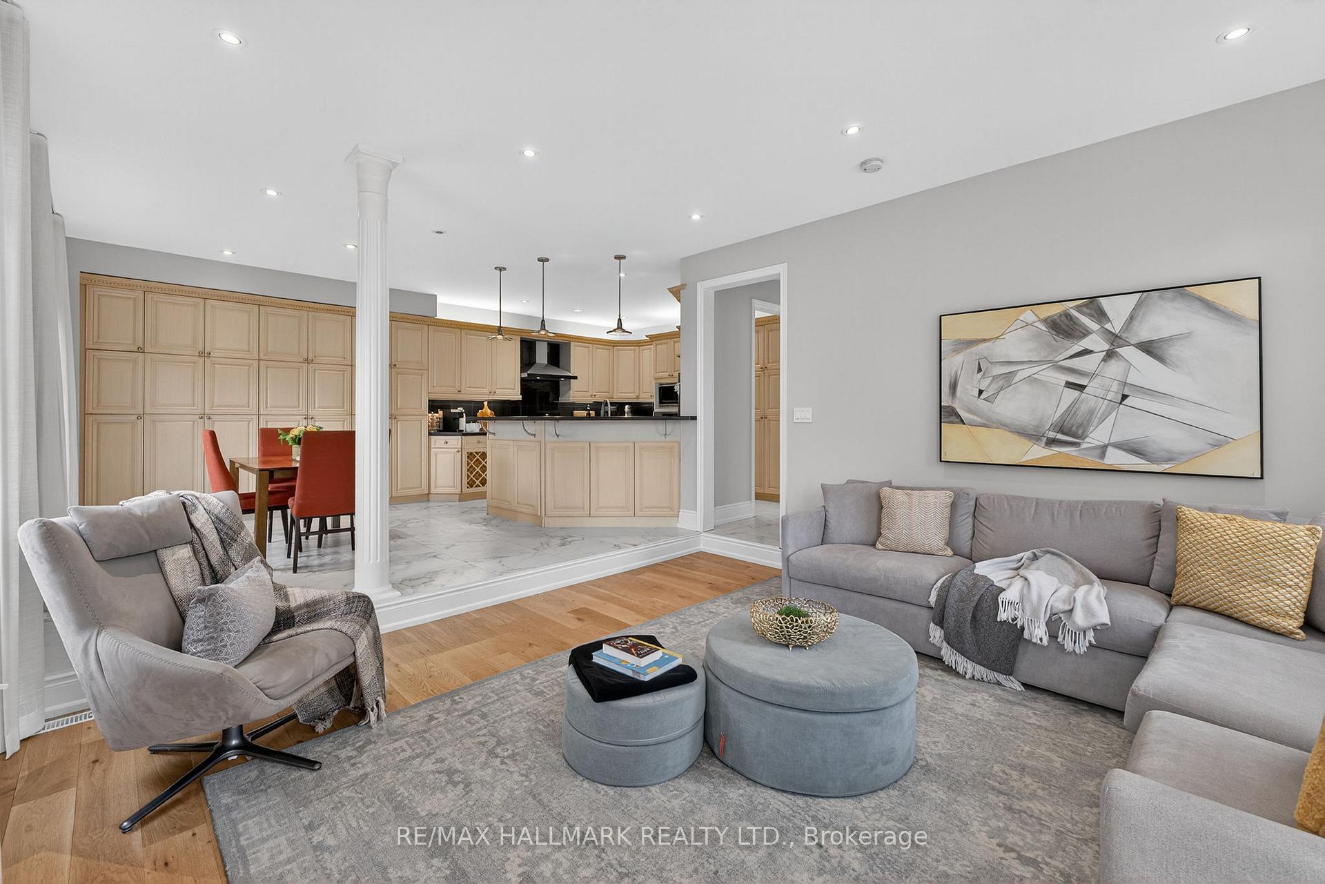 Photo 15 of 50 Bentwood Crescent, Vaughan, Patterson — HOMEH