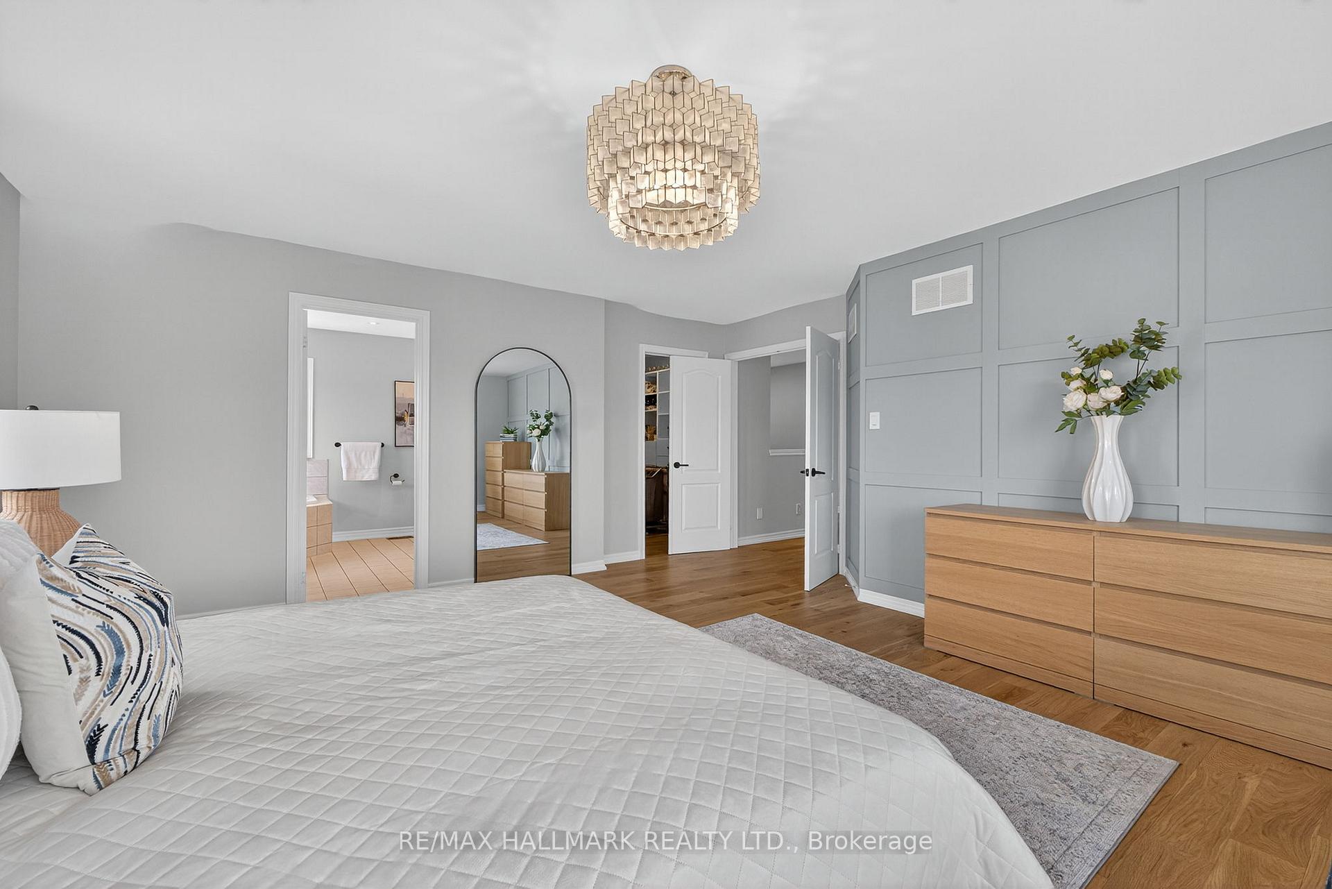 Photo 31 of 50 Bentwood Crescent, Vaughan, Patterson — HOMEH