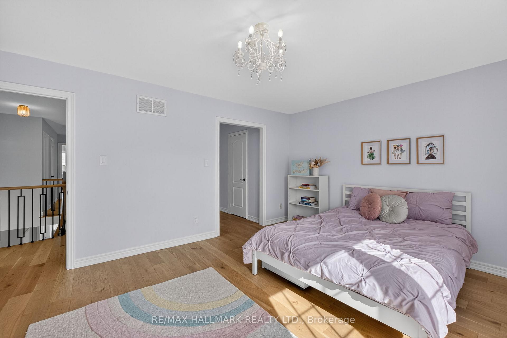 Photo 35 of 50 Bentwood Crescent, Vaughan, Patterson — HOMEH
