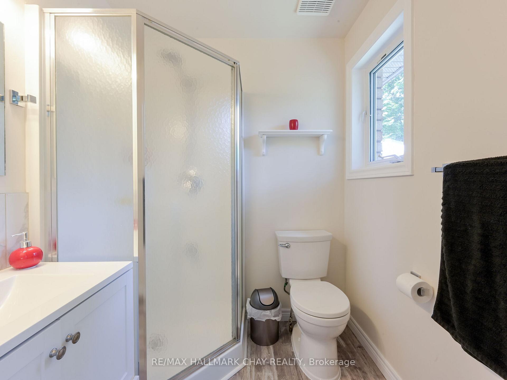 Photo 19 of 81 Moore Avenue, Adjala-Tosorontio, Everett — HOMEH