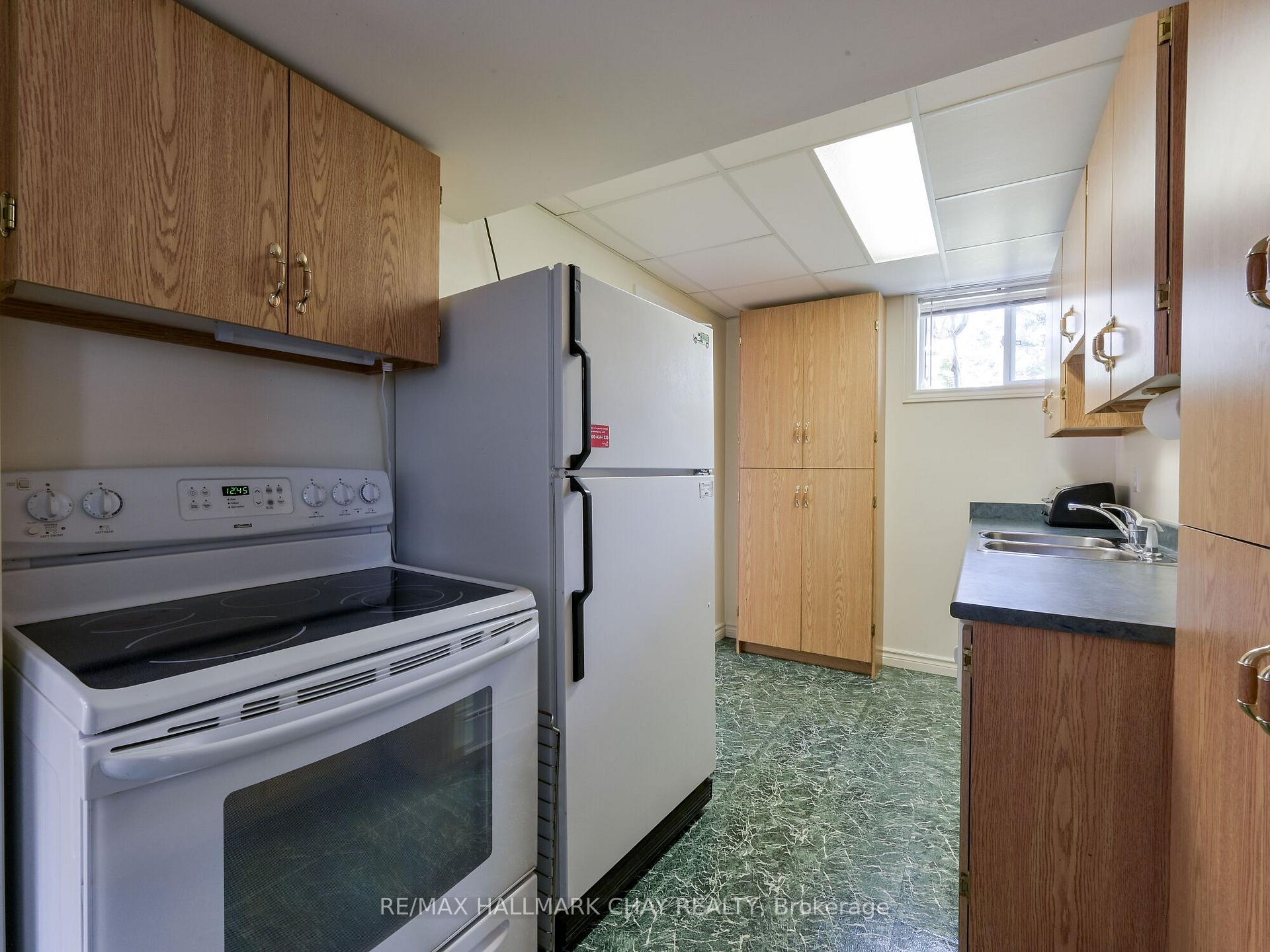 Photo 20 of 81 Moore Avenue, Adjala-Tosorontio, Everett — HOMEH