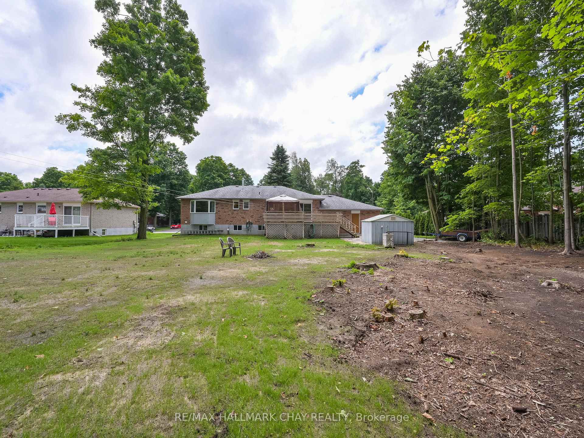 Photo 32 of 81 Moore Avenue, Adjala-Tosorontio, Everett — HOMEH