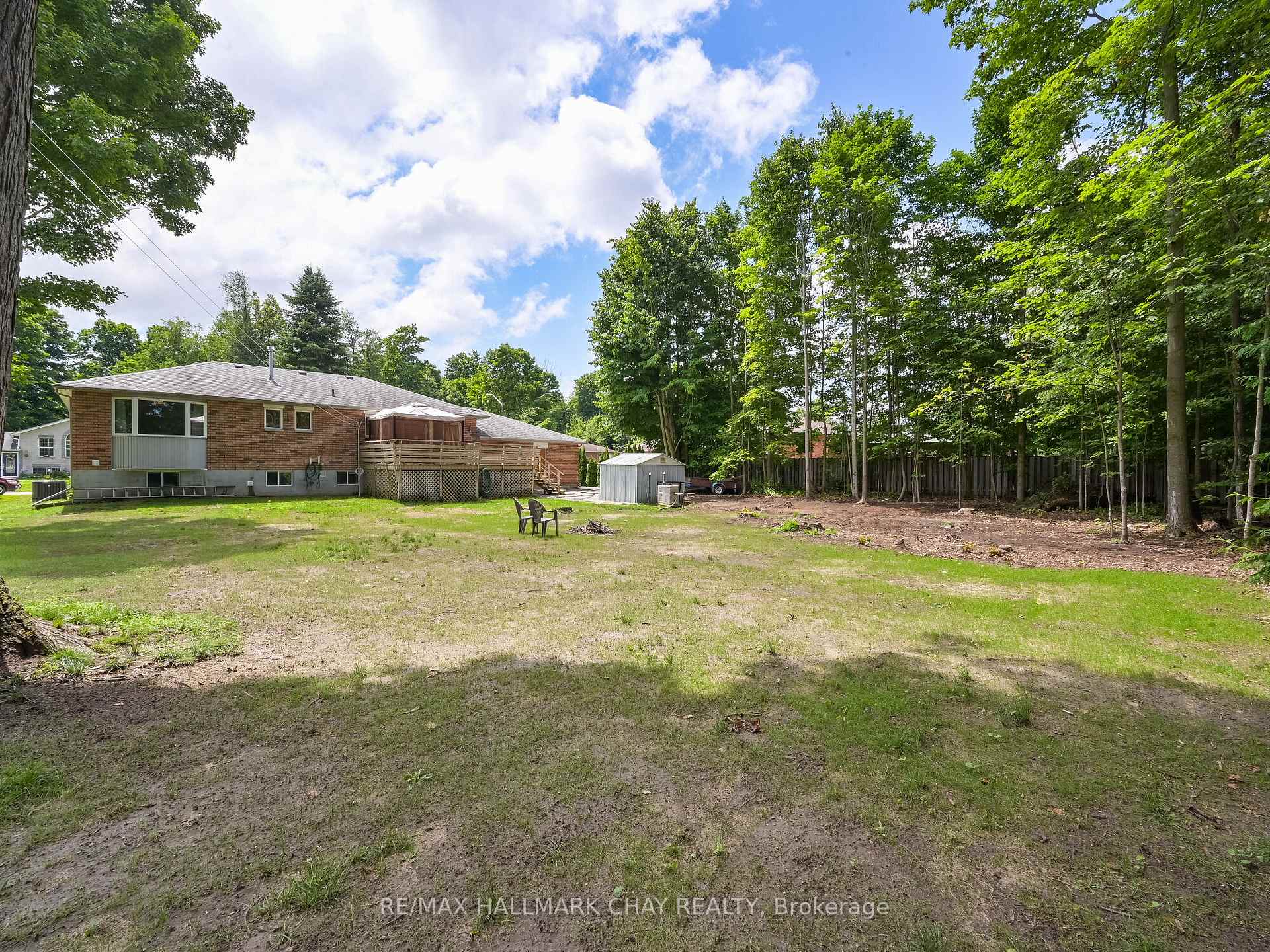 Photo 30 of 81 Moore Avenue, Adjala-Tosorontio, Everett — HOMEH