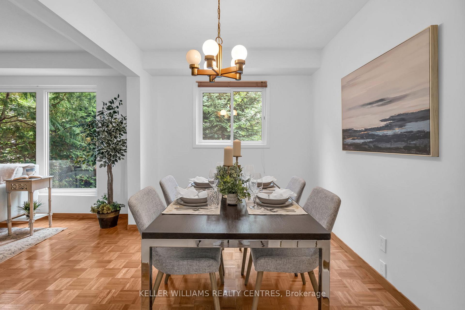 Photo 10 of 119 Batson Drive, Aurora, Aurora Village — HOMEH